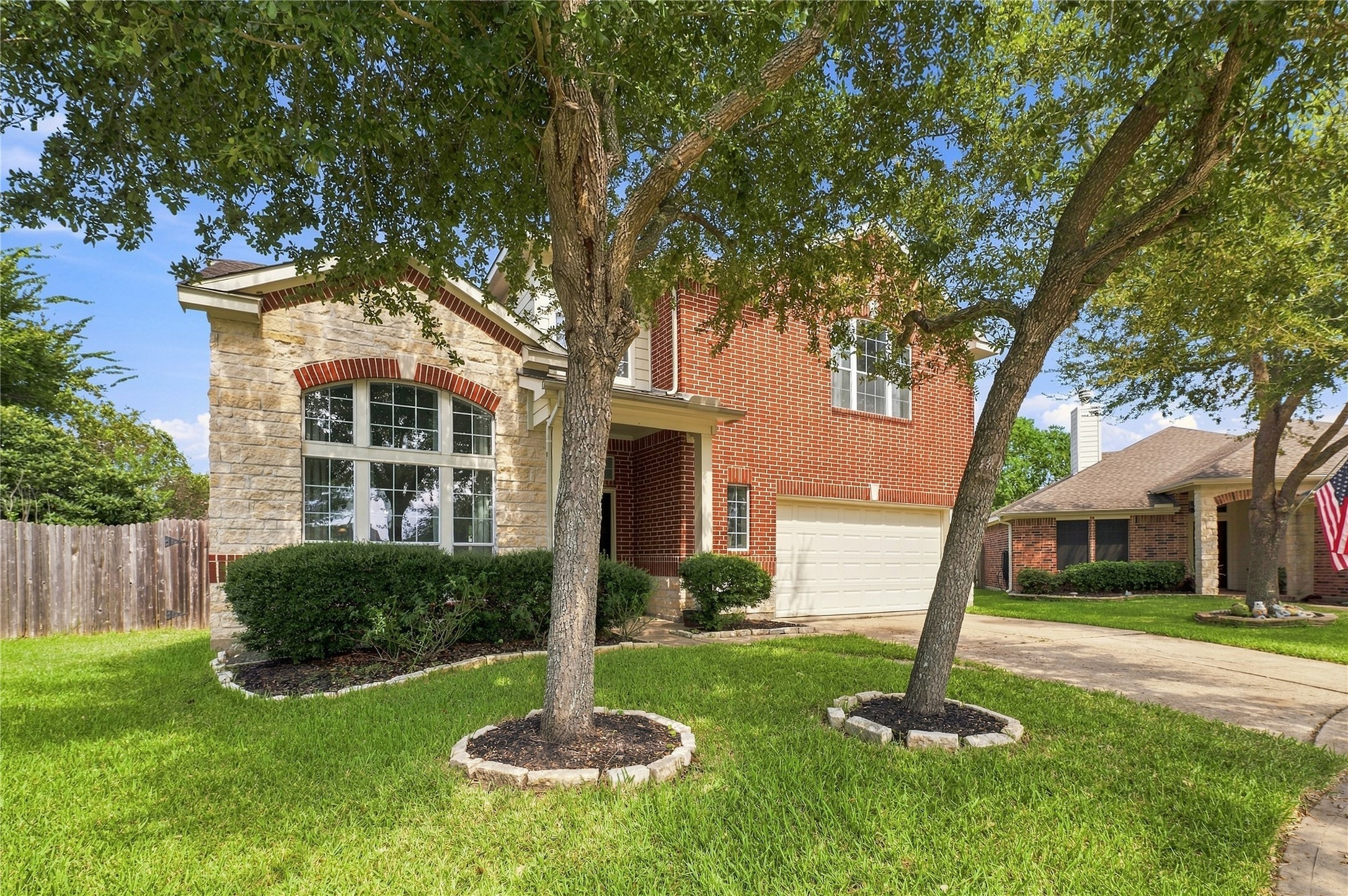 3003 Rancher Hollow Court Property Photo 3