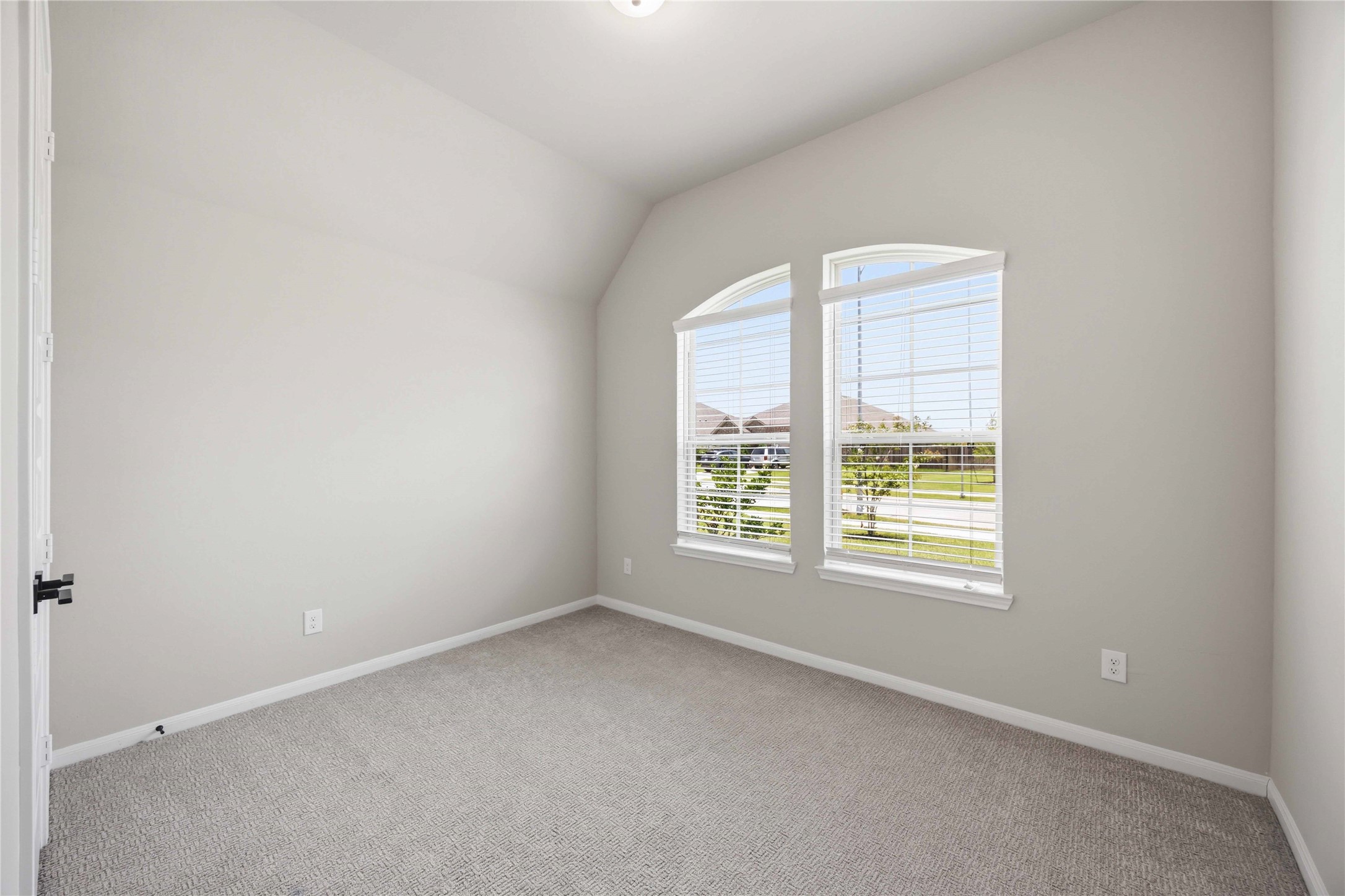 15538 Blue Lake Drive Property Photo 15