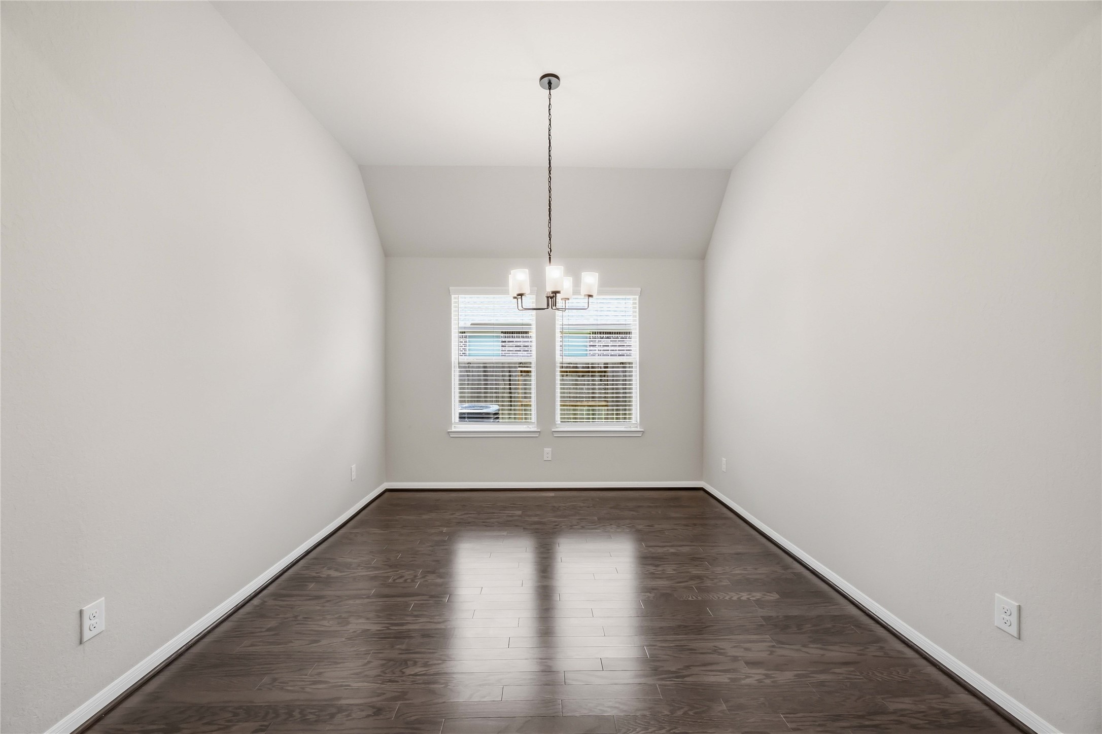 15538 Blue Lake Drive Property Photo 18