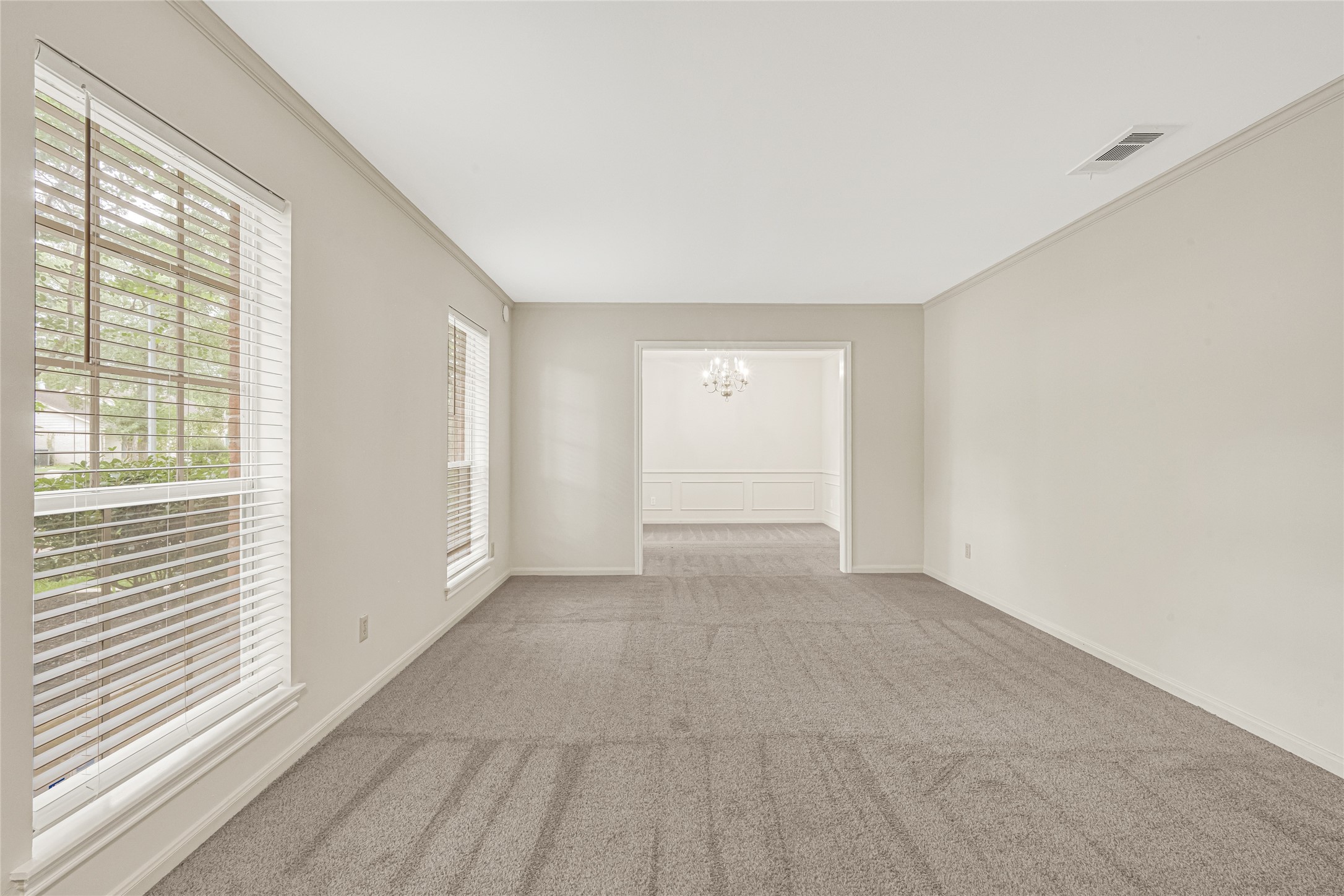 5702 Vestavia Drive Property Photo 4
