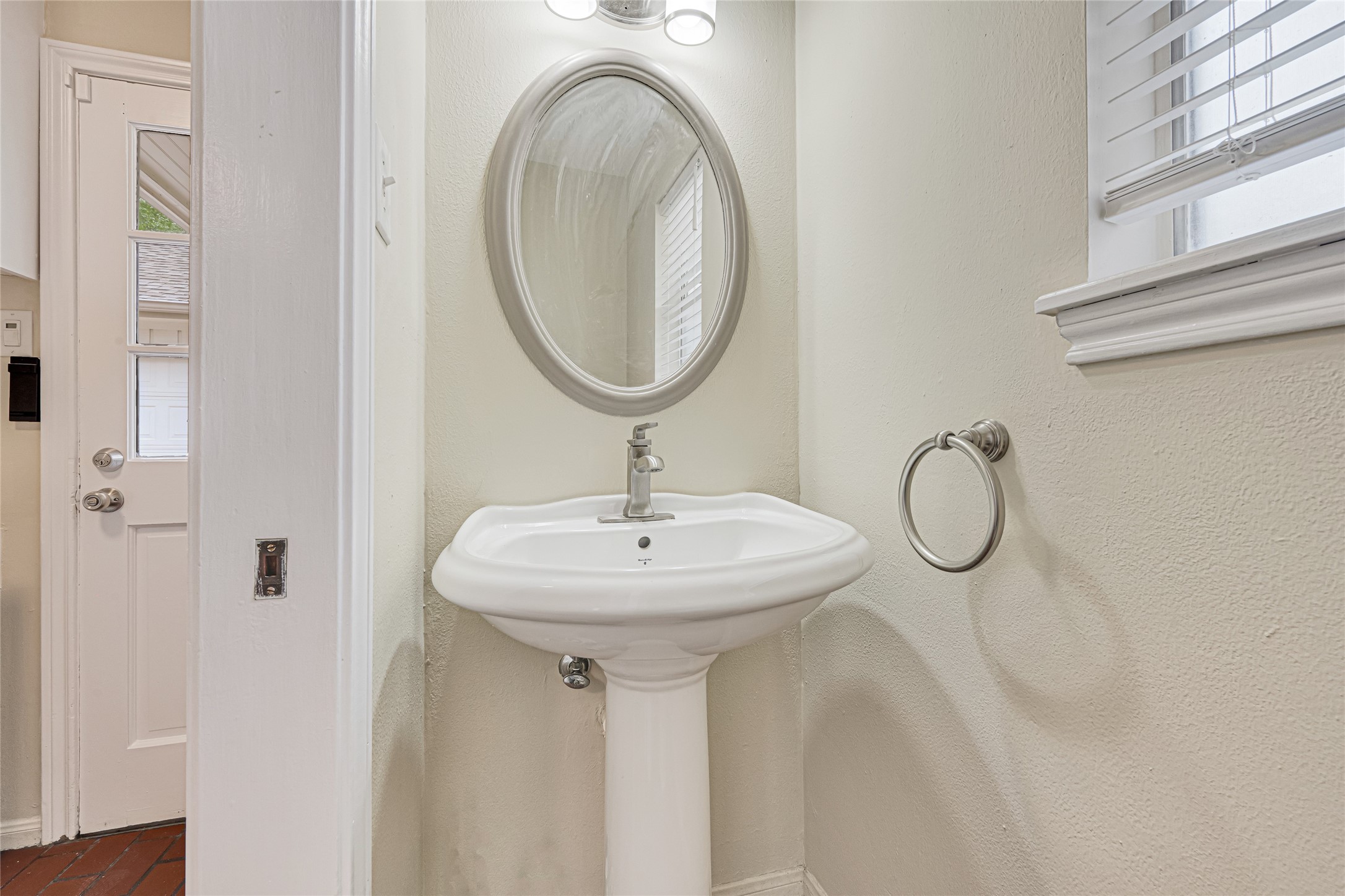5702 Vestavia Drive Property Photo 16