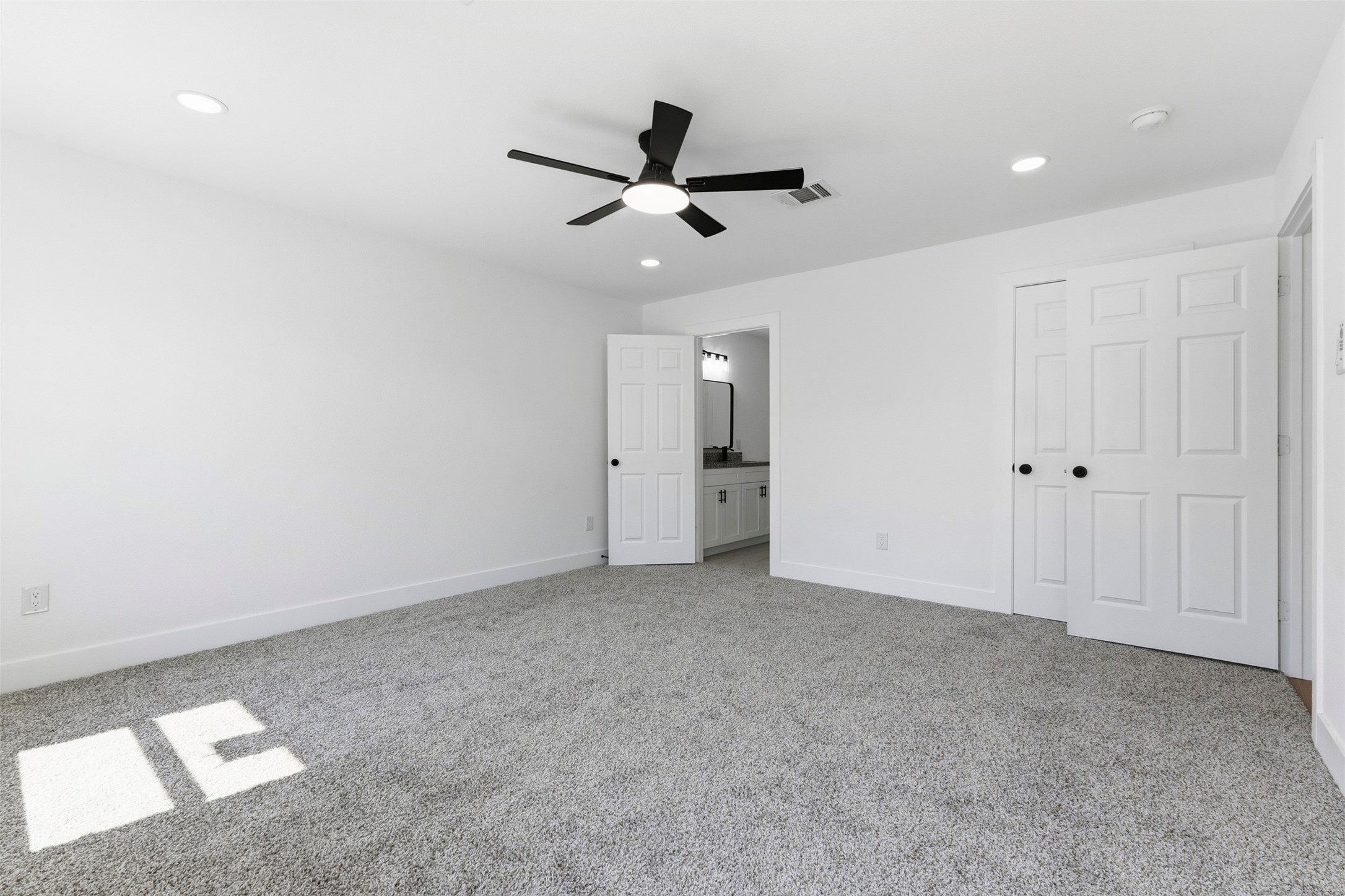 5711 Thrush Drive Property Photo 14