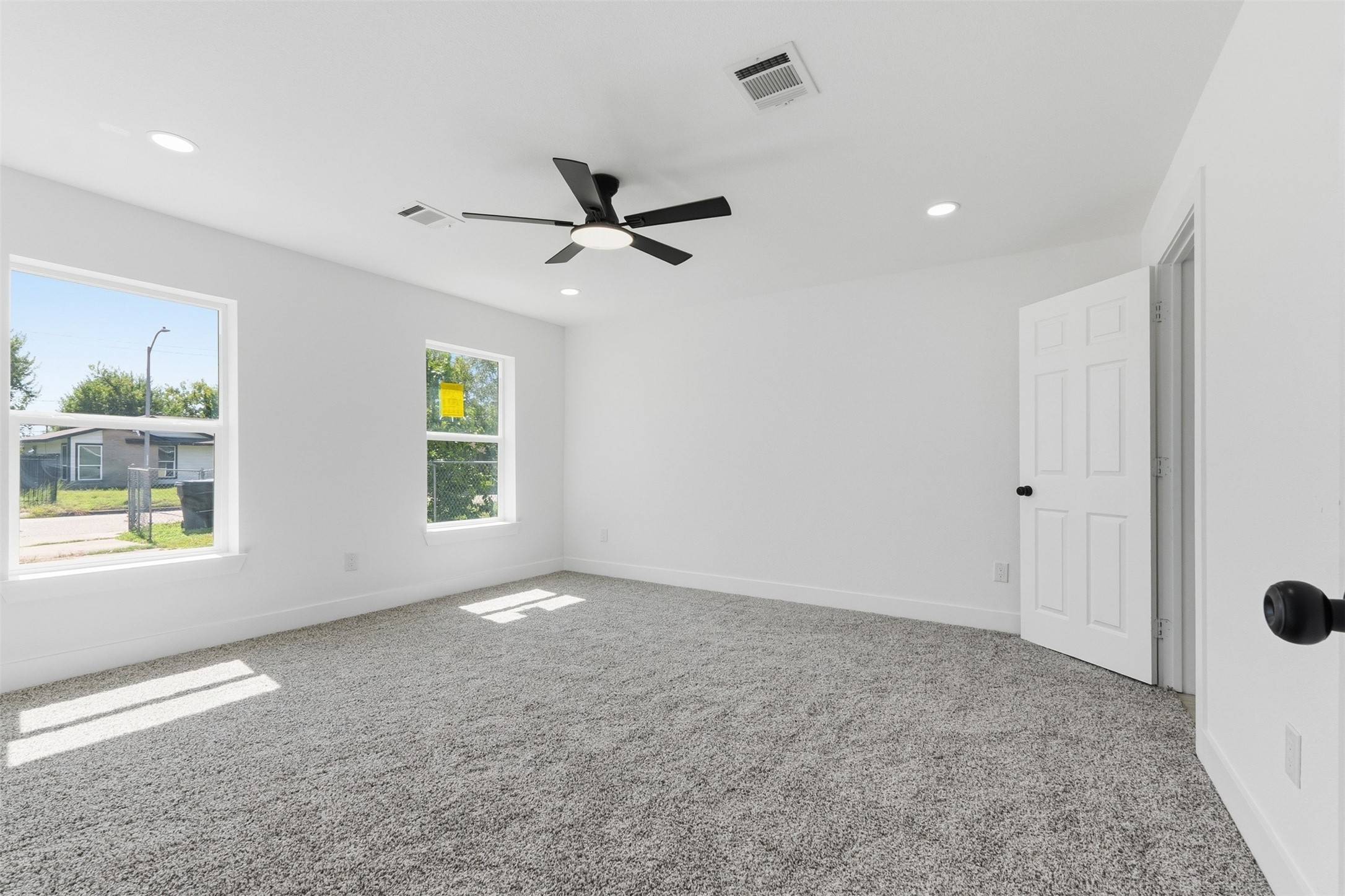 5711 Thrush Drive Property Photo 15