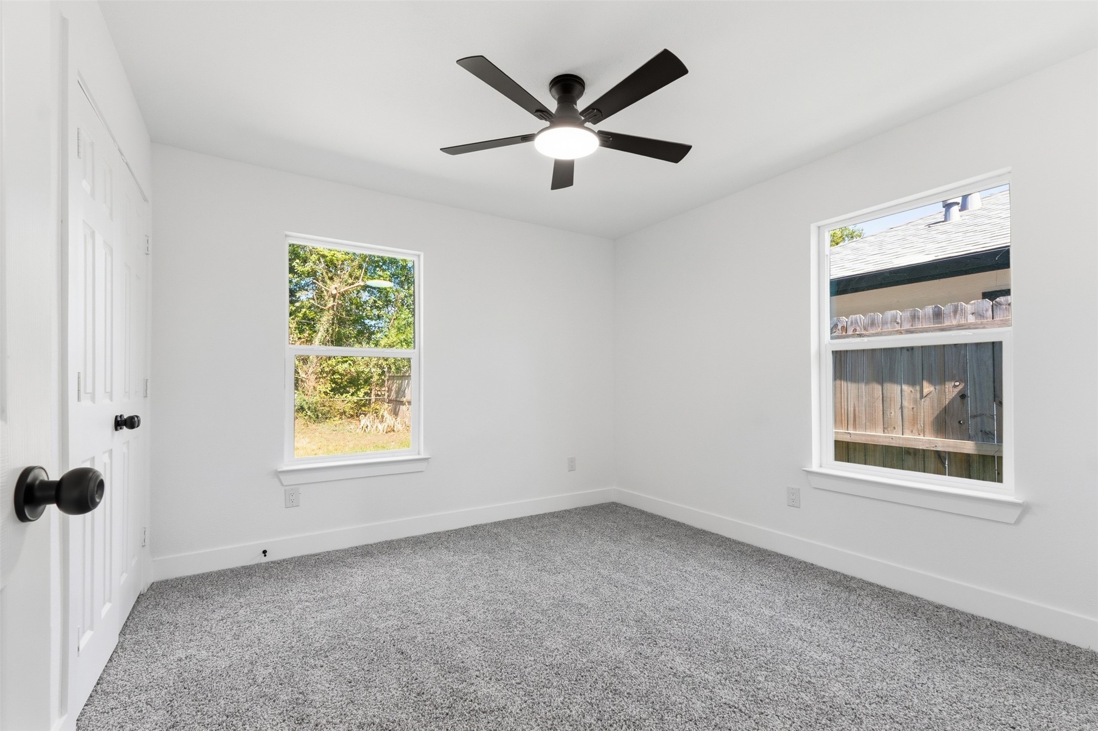 5711 Thrush Drive Property Photo 25