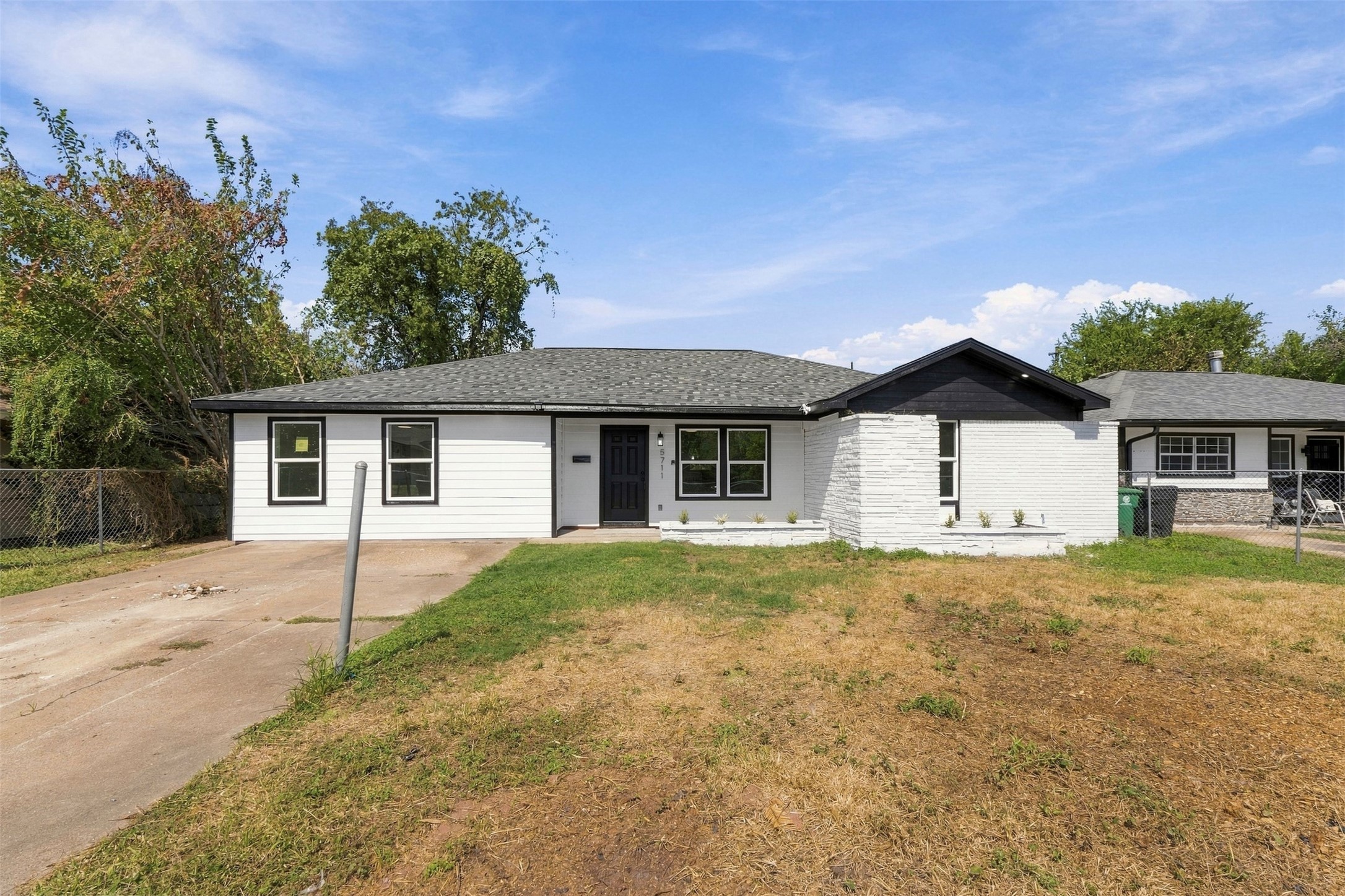 5711 Thrush Drive Property Photo 39