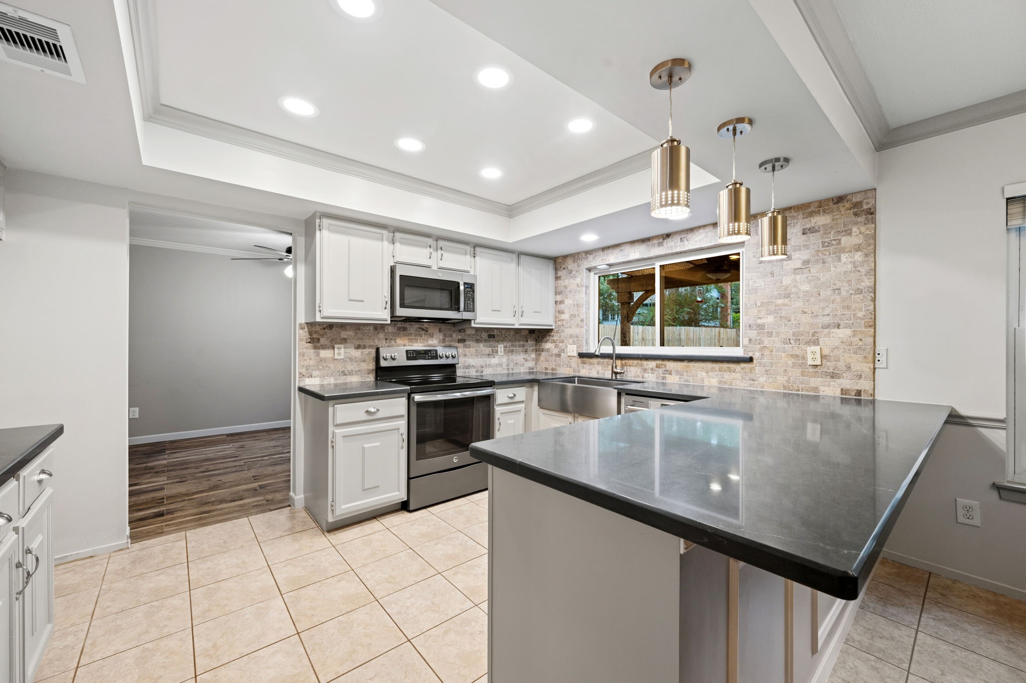 3223 Park Garden Drive Property Photo 10
