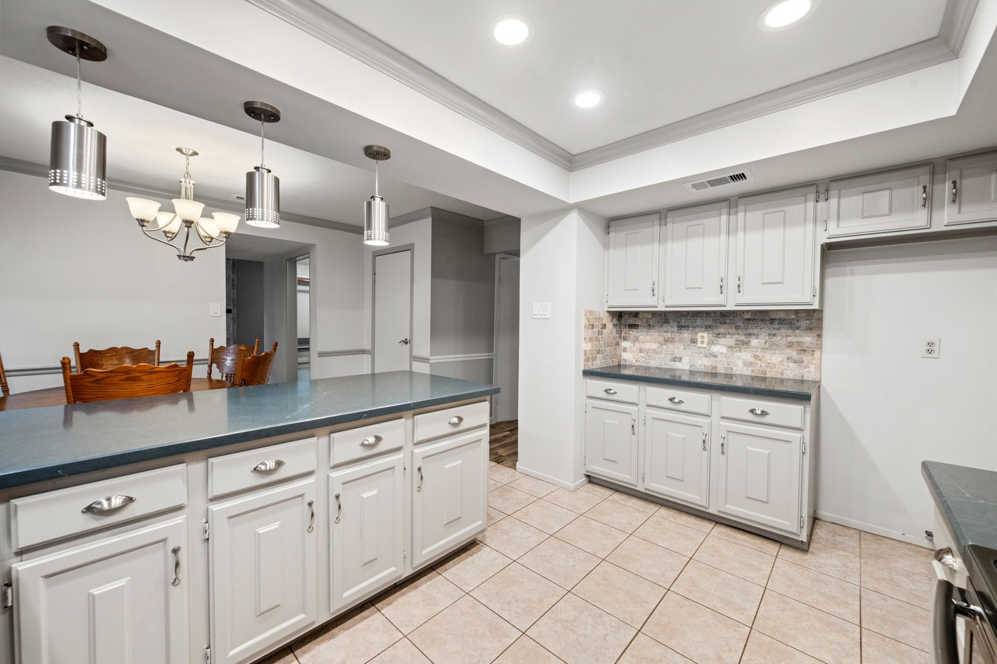 3223 Park Garden Drive Property Photo 12