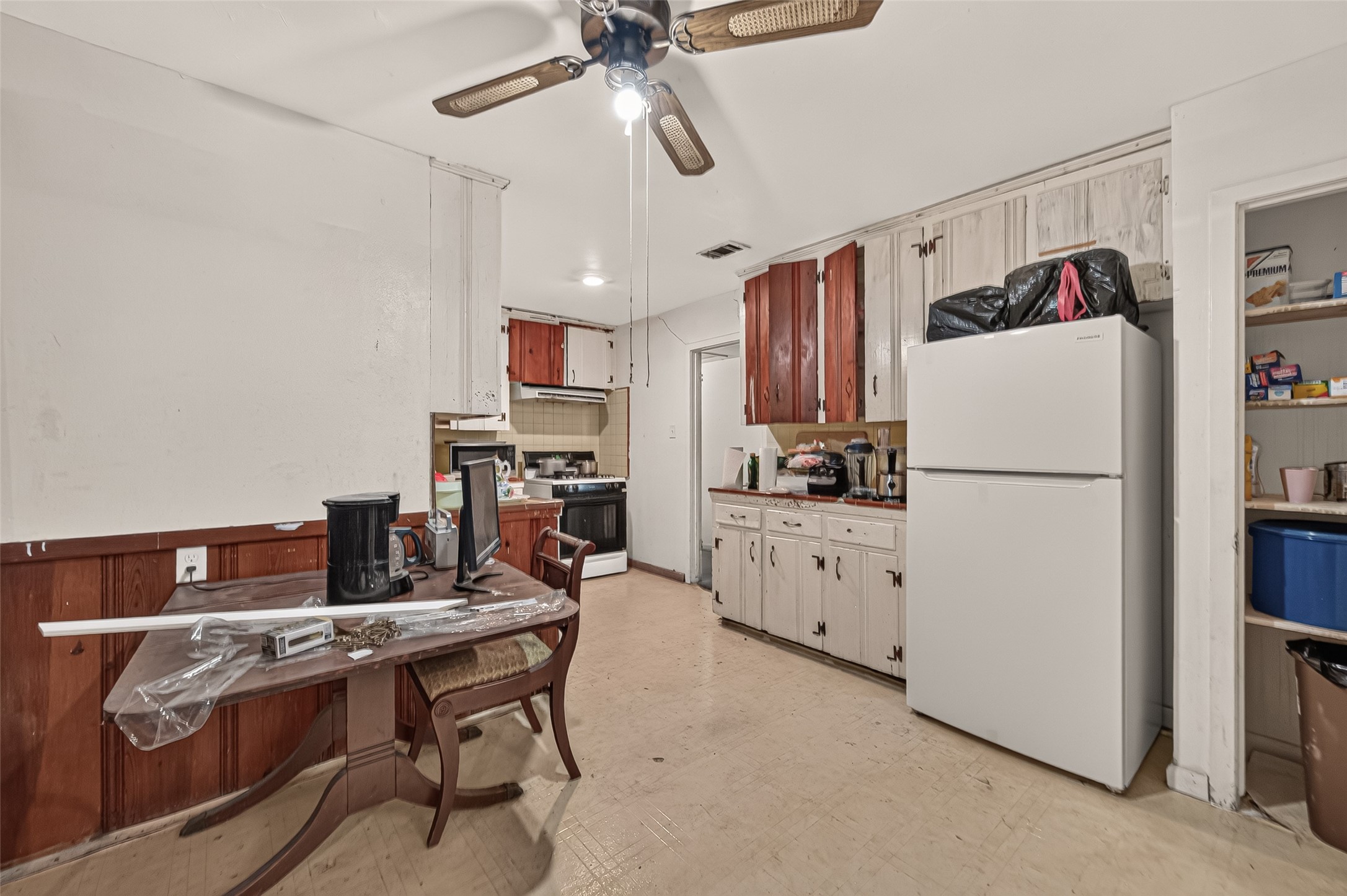 10410 Moorberry Lane Property Photo 11