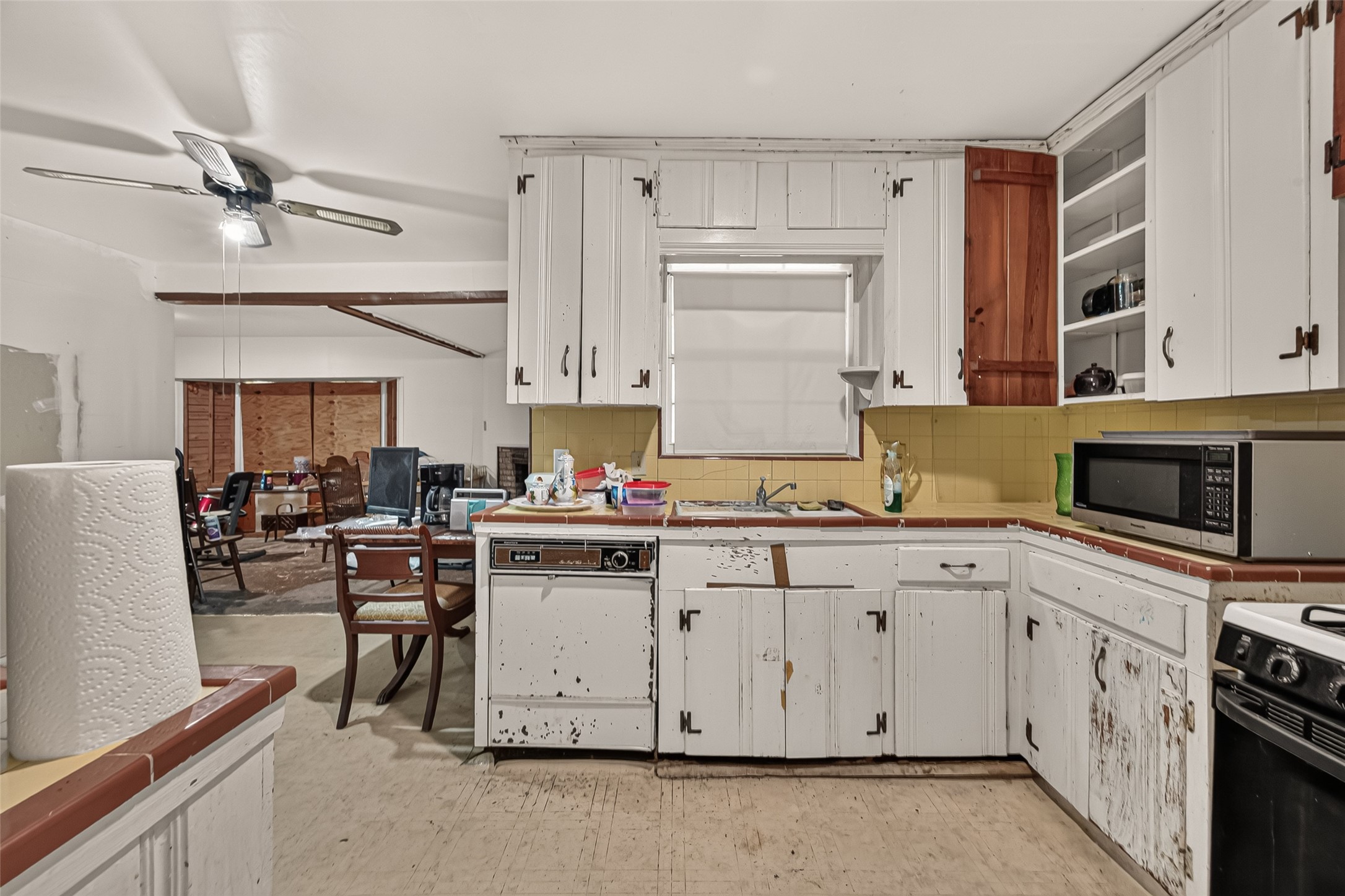 10410 Moorberry Lane Property Photo 12