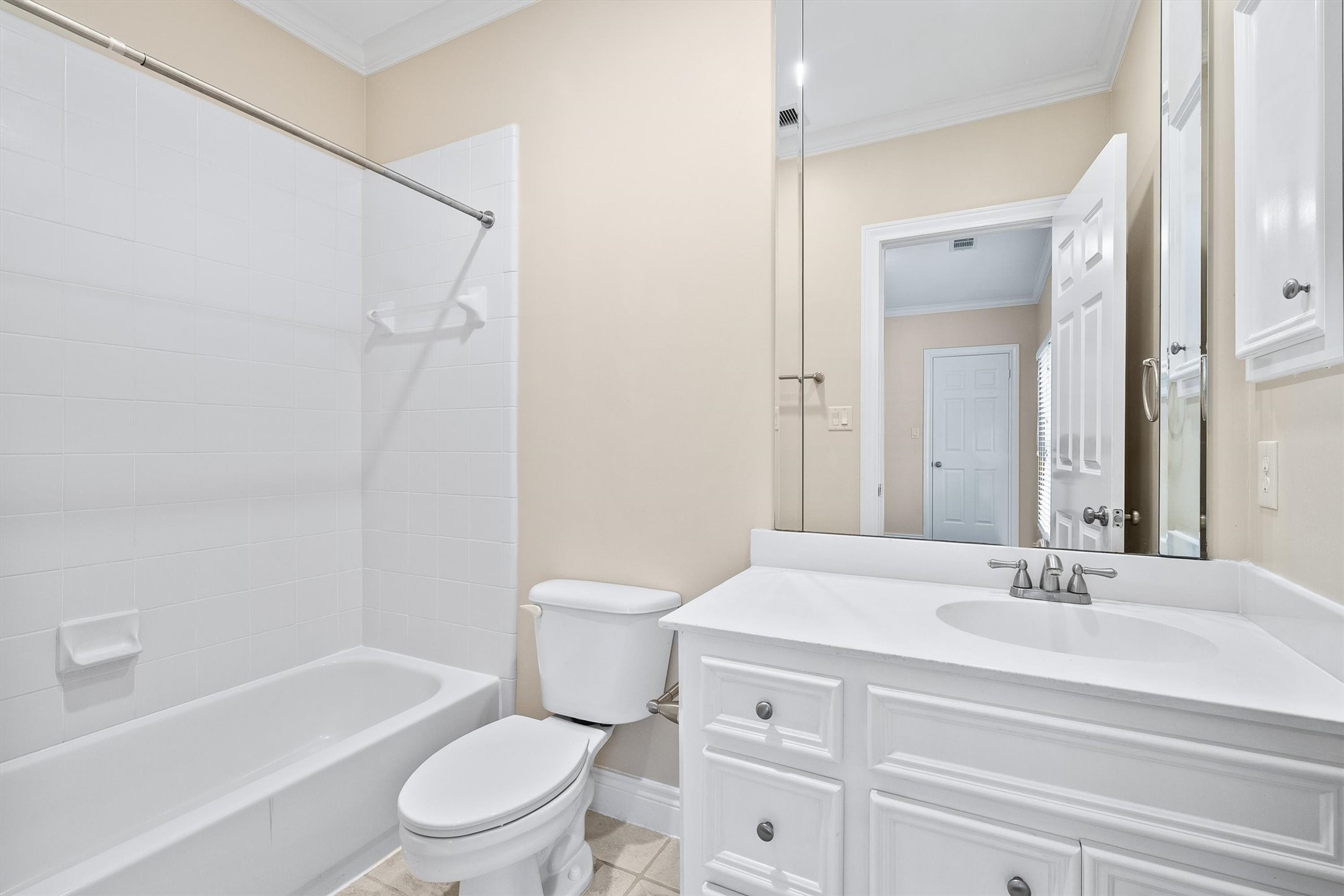 118 Oak Place Drive Property Photo 17
