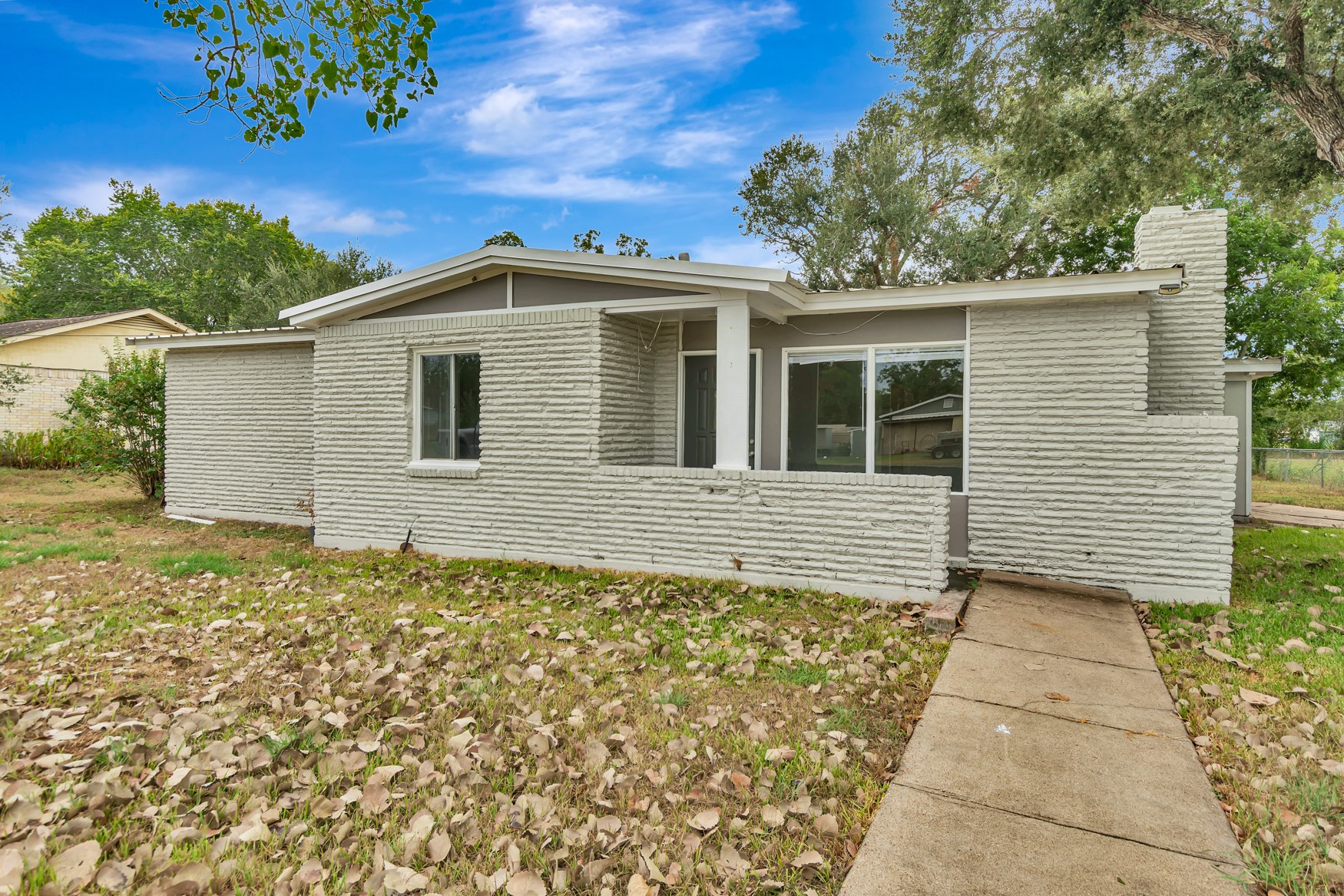 611 Sarah Street