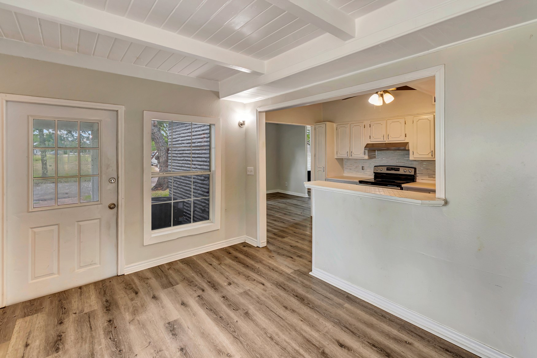 611 Sarah Street Property Photo 14