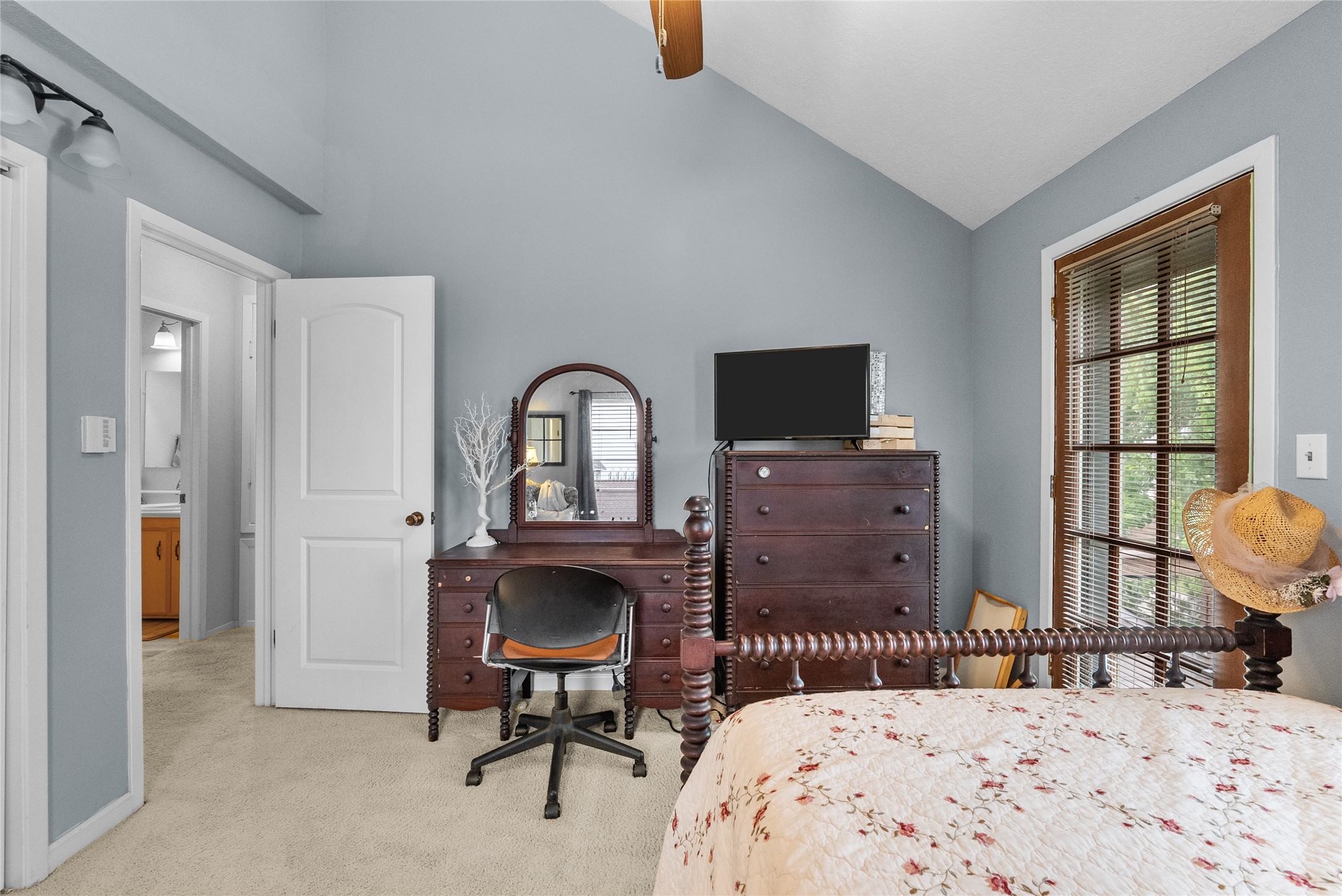 268 Seminole Drive Property Photo 19