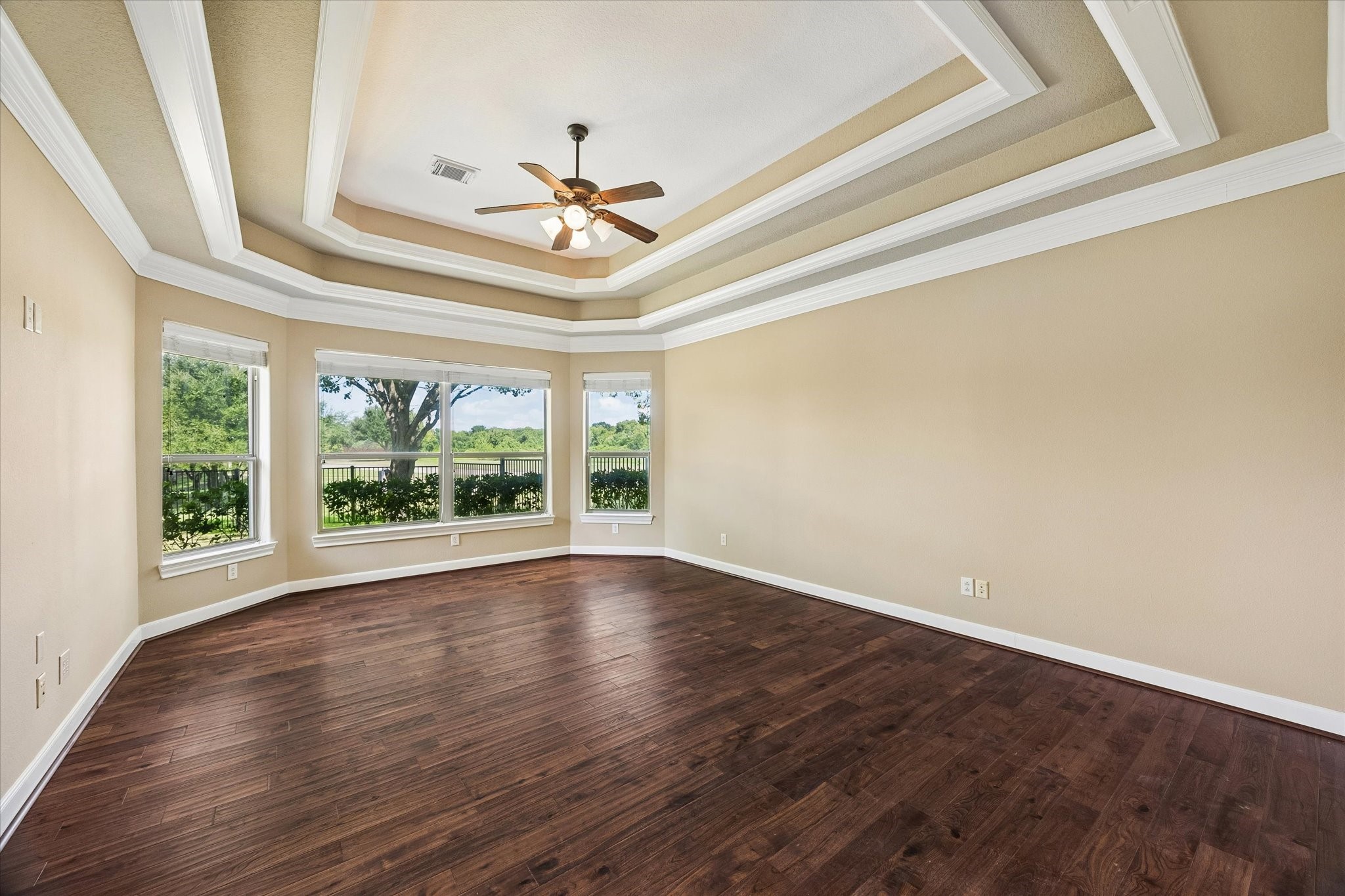 18715 N Thomas Shore Drive Property Photo 17