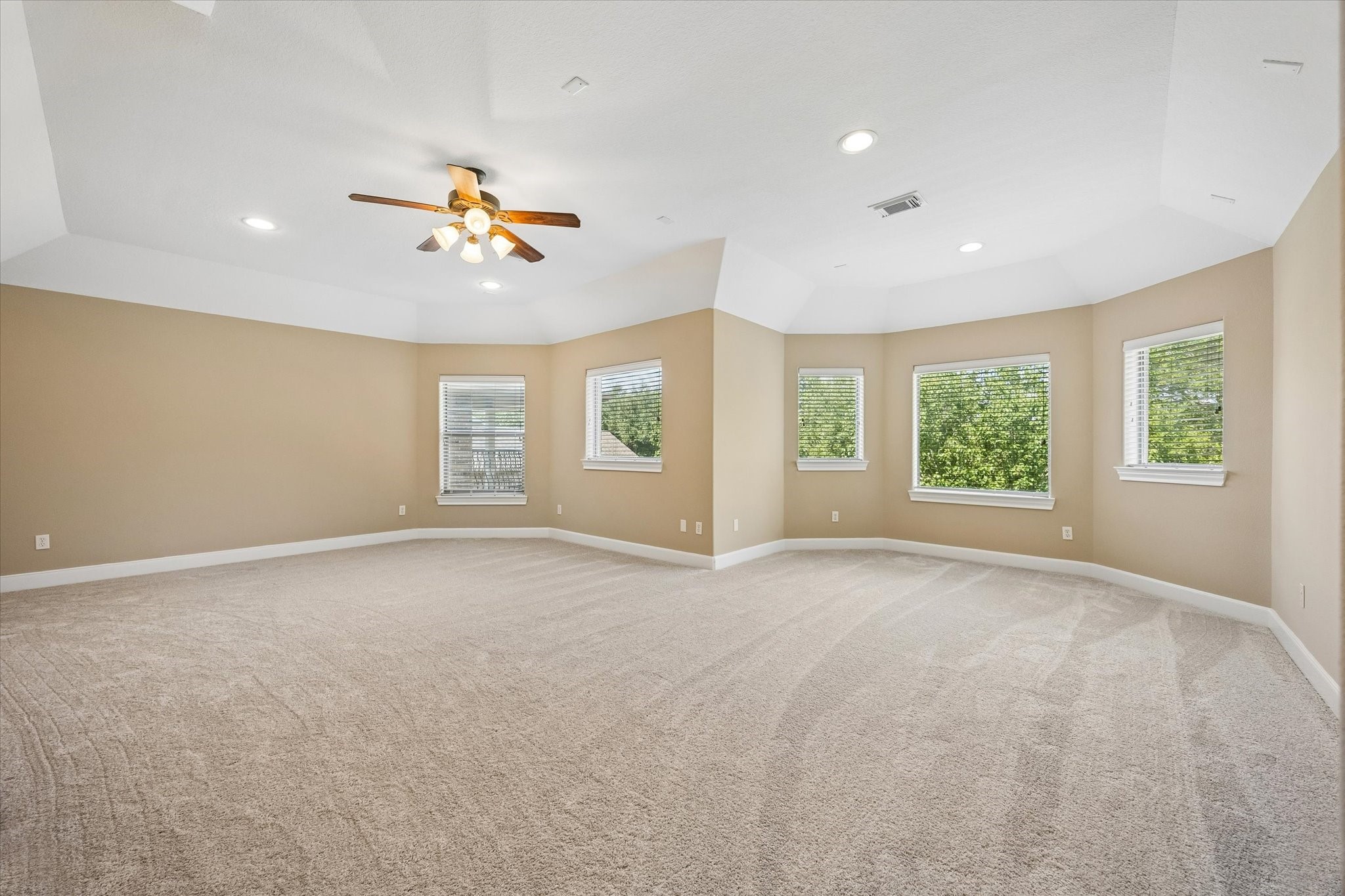 18715 N Thomas Shore Drive Property Photo 23