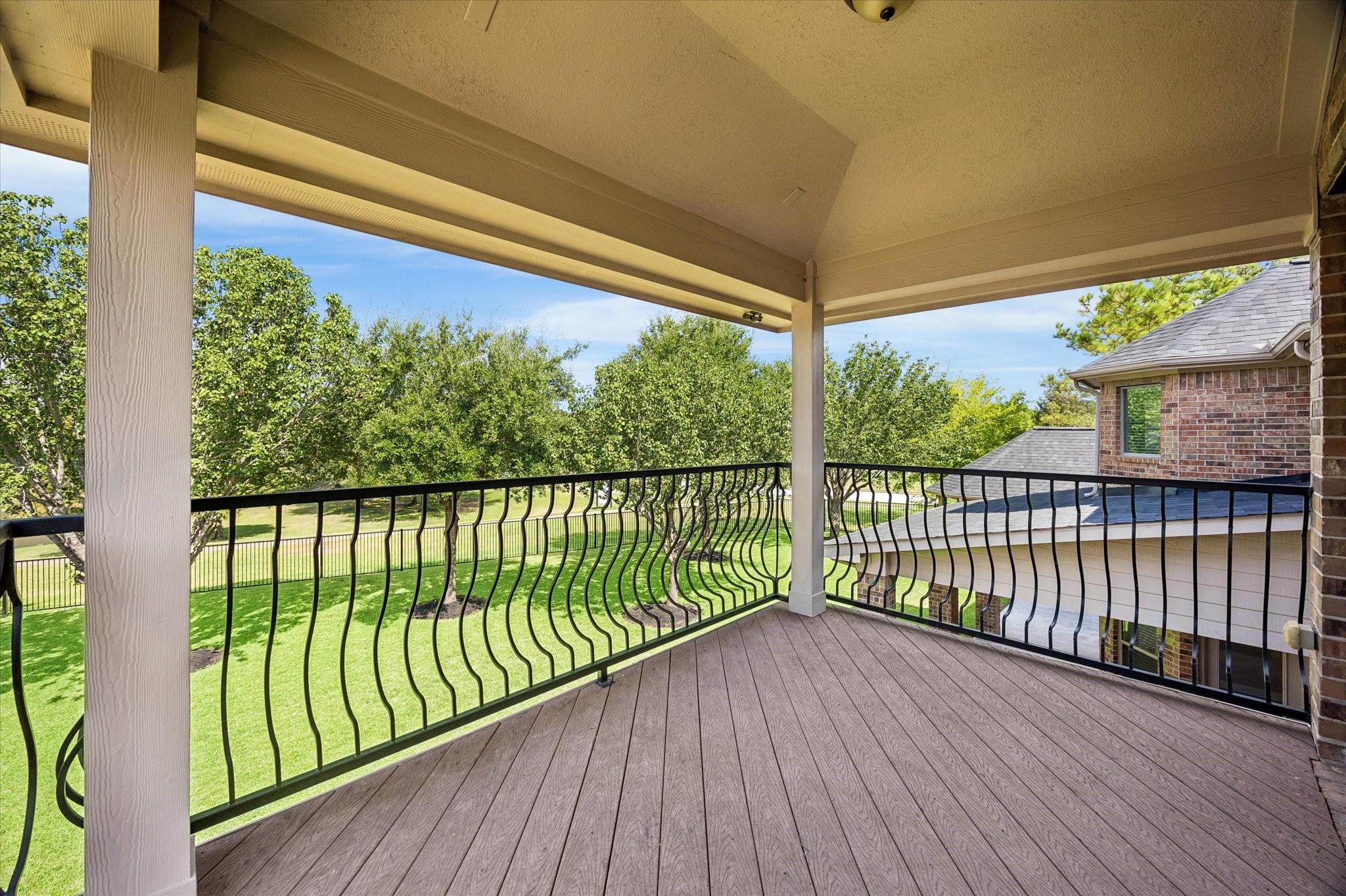 18715 N Thomas Shore Drive Property Photo 26