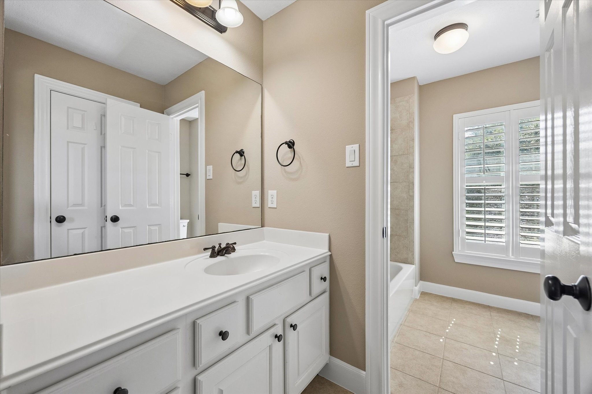18715 N Thomas Shore Drive Property Photo 32