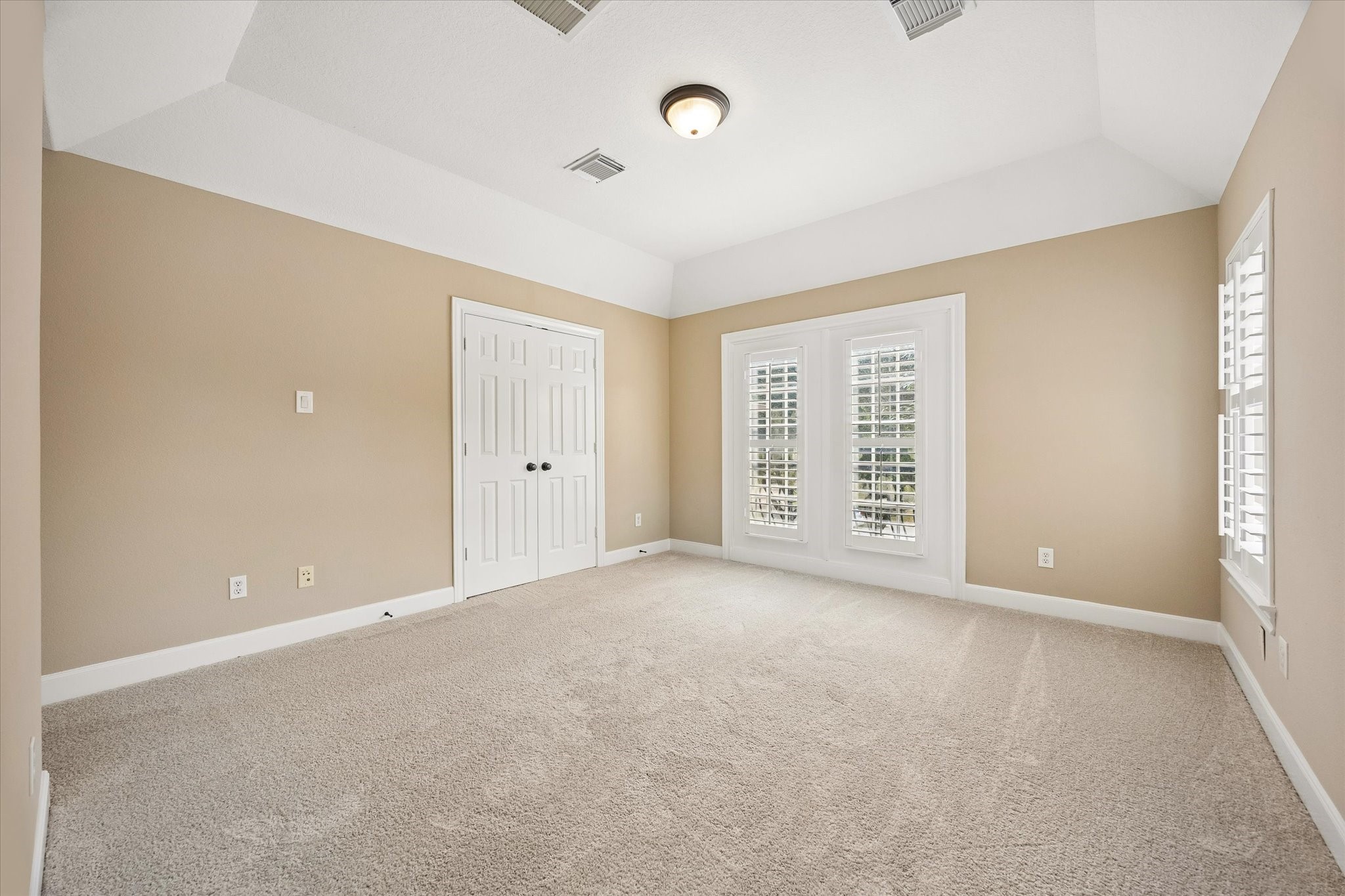 18715 N Thomas Shore Drive Property Photo 36