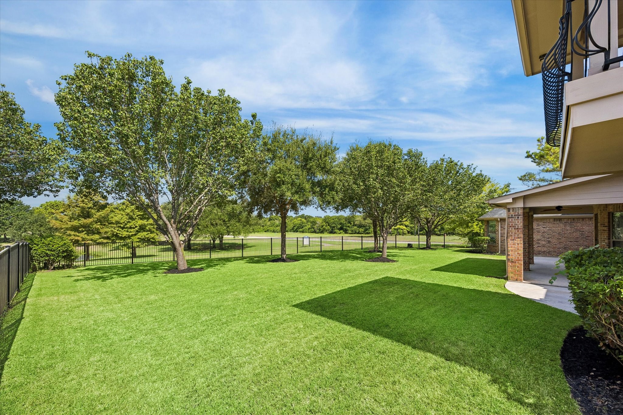 18715 N Thomas Shore Drive Property Photo 40