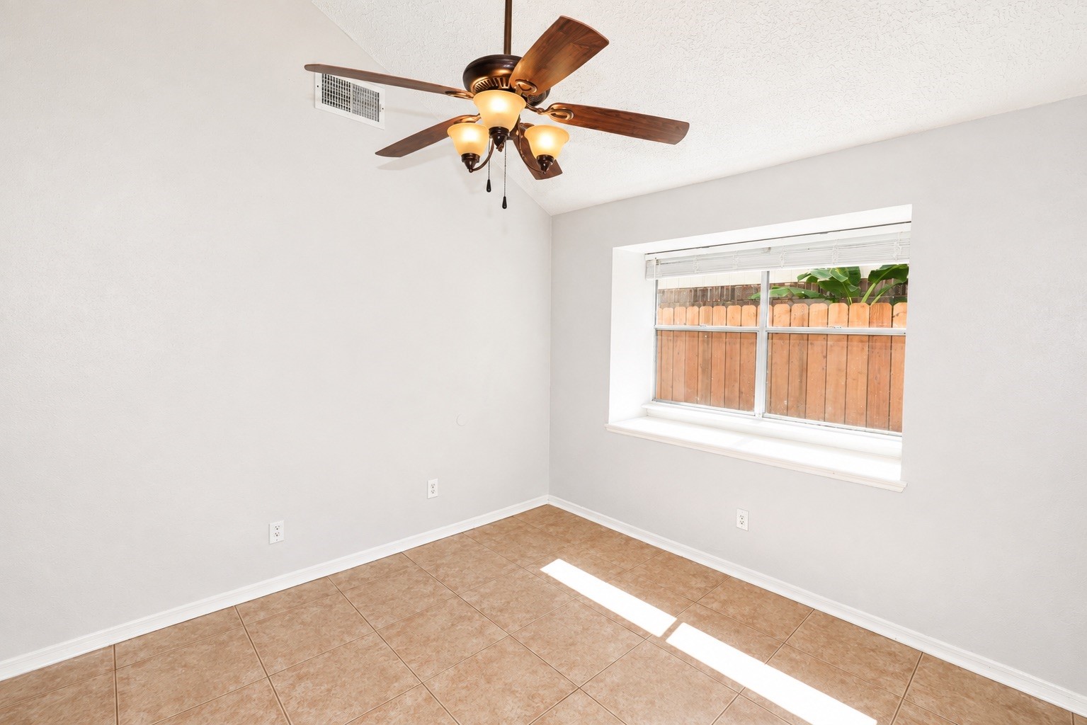 7126 Buchanan Drive Property Photo 5