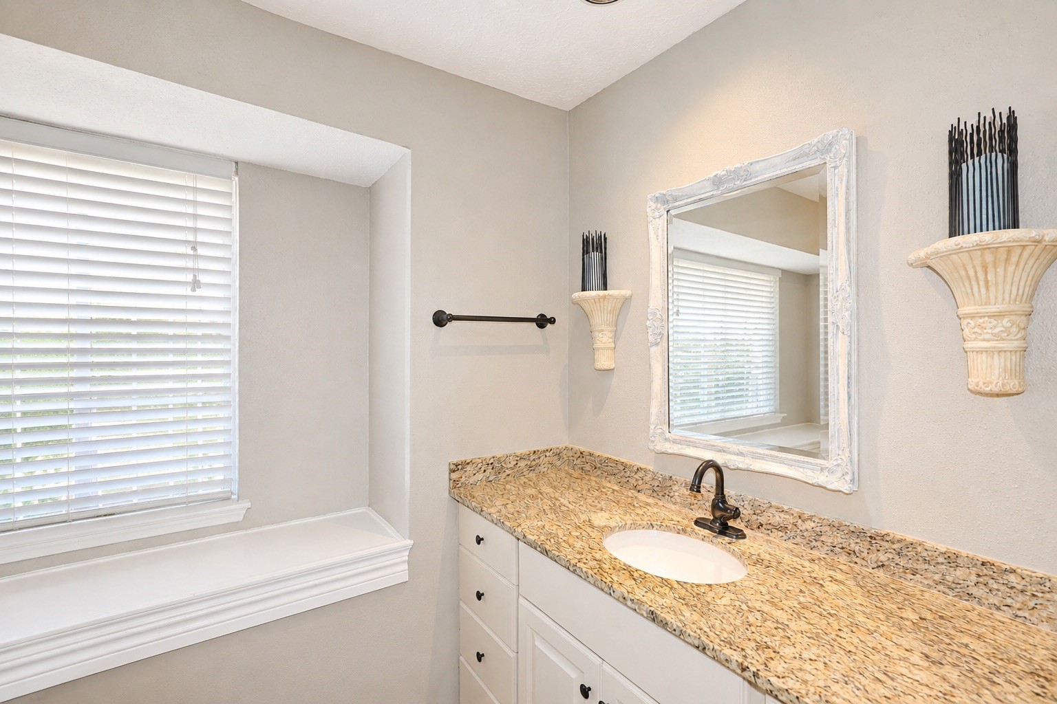 7126 Buchanan Drive Property Photo 11