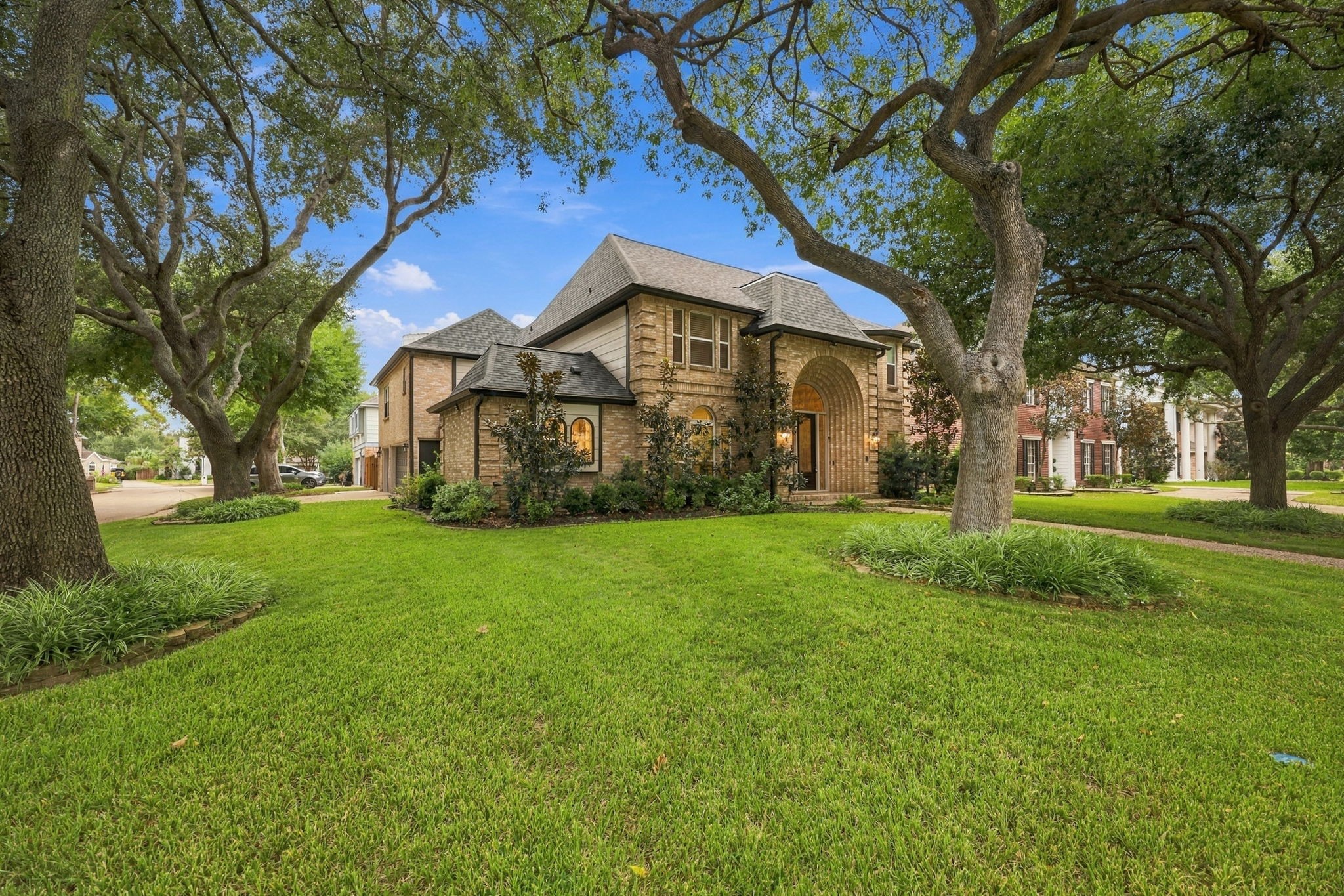 1430 Stependale Drive Property Photo 1
