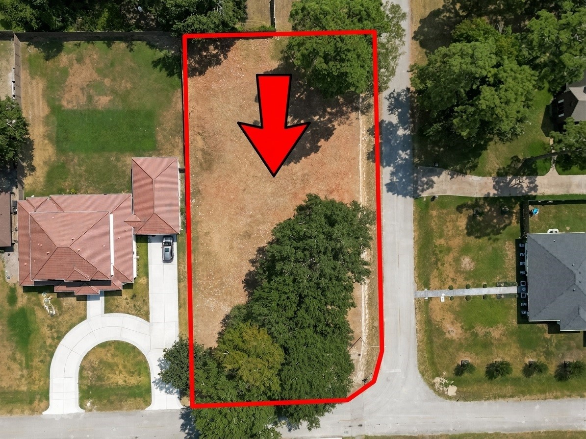 21314 Briar Oak Drive Property Photo 4