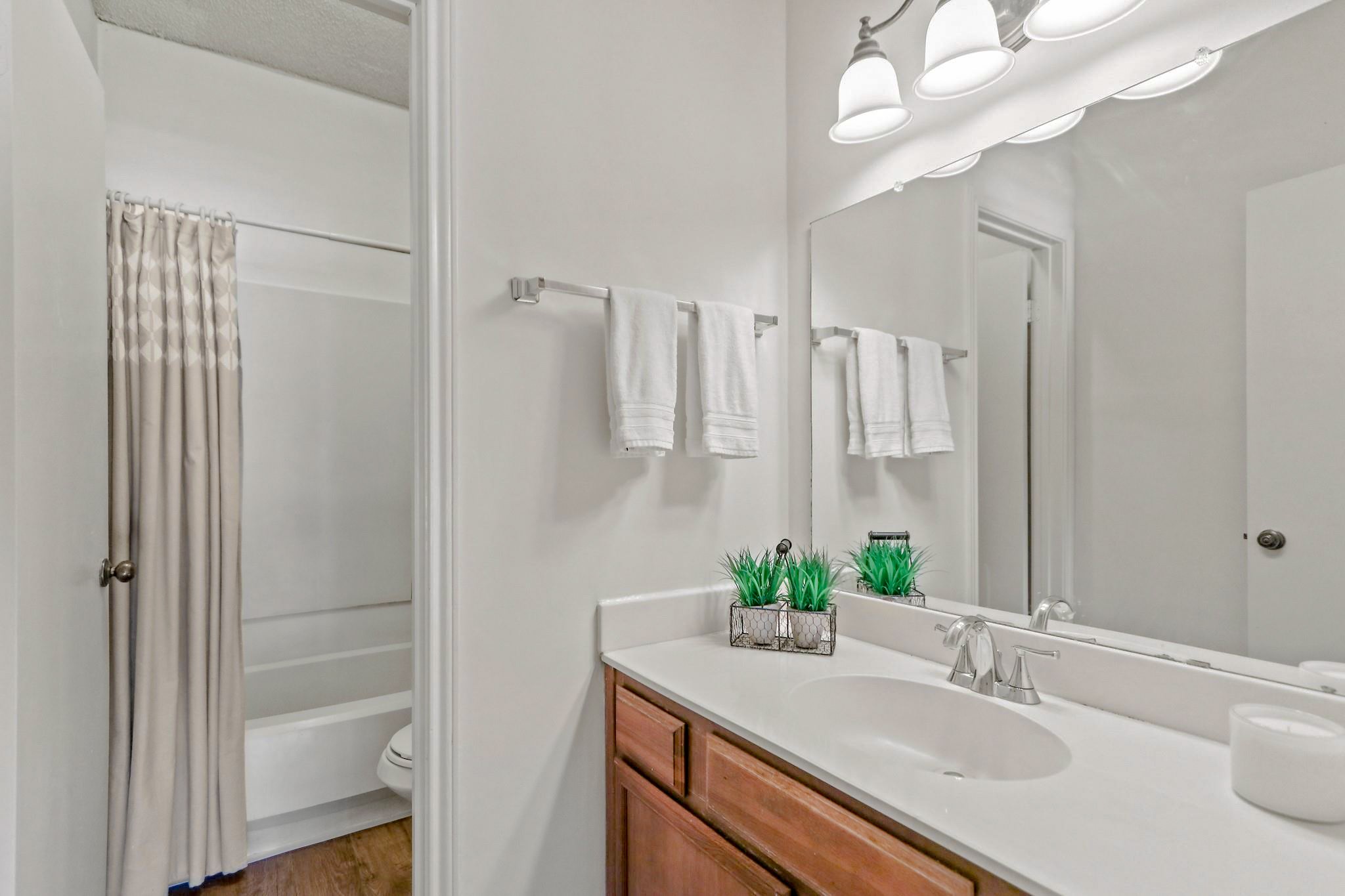 8365 Sands Point Drive 221 Property Photo 11