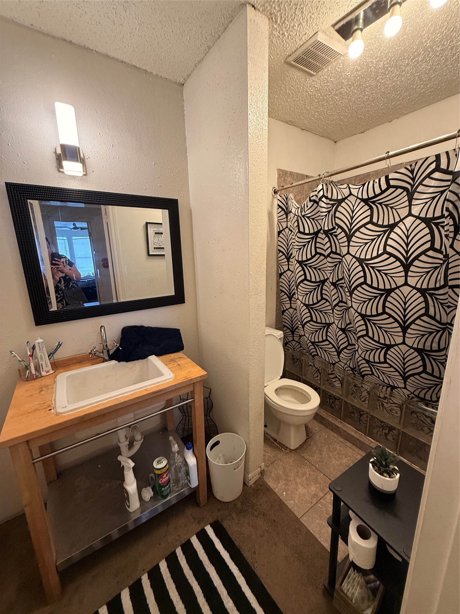 5747 Easthampton D Property Photo 10