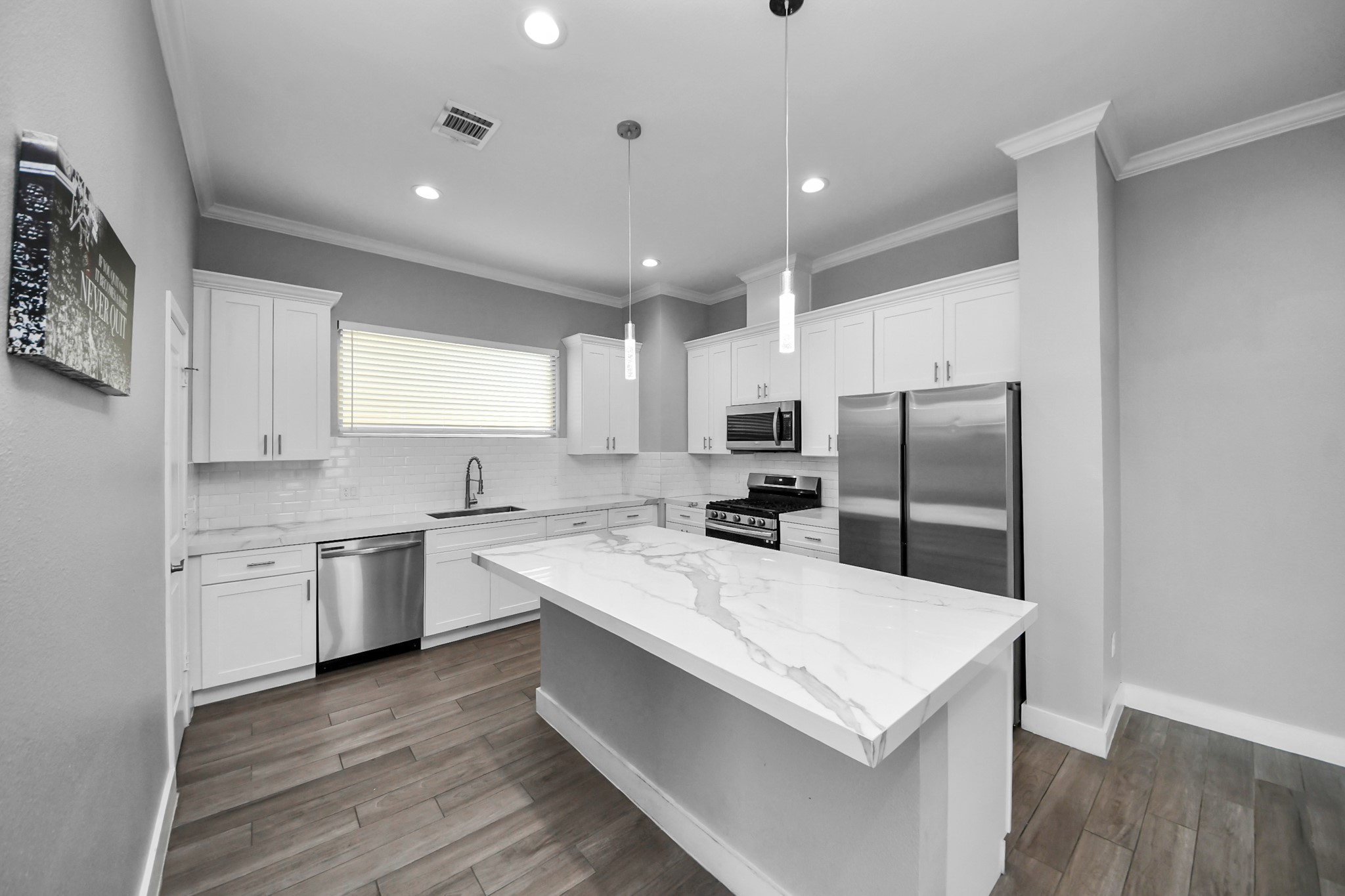 3327 Kilgore Street D Property Photo 2