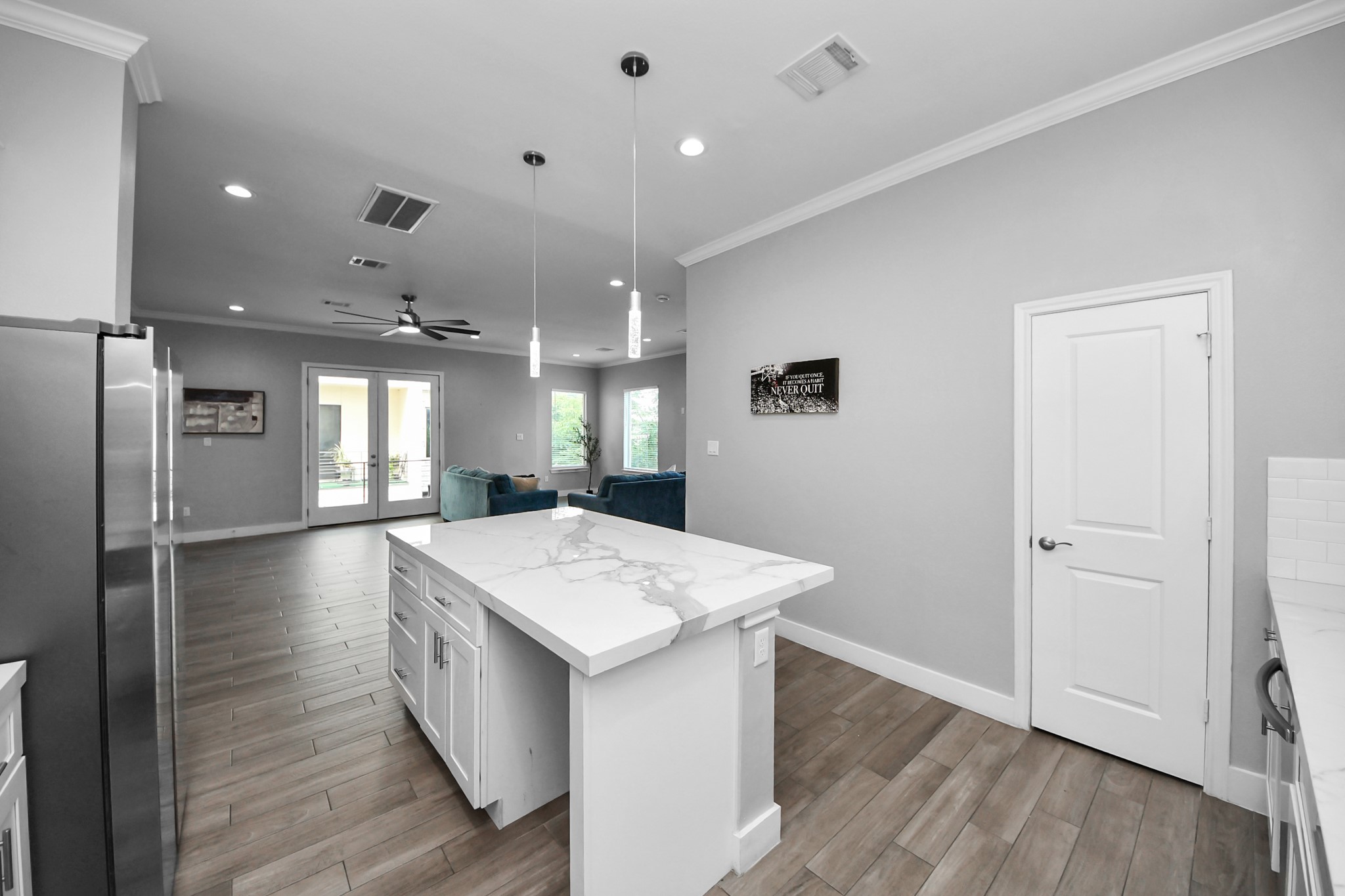 3327 Kilgore Street D Property Photo 17