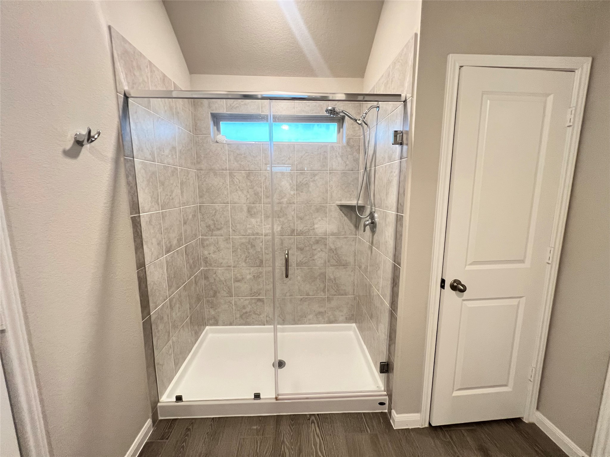 27103 Blue Pool Drive Property Photo 19