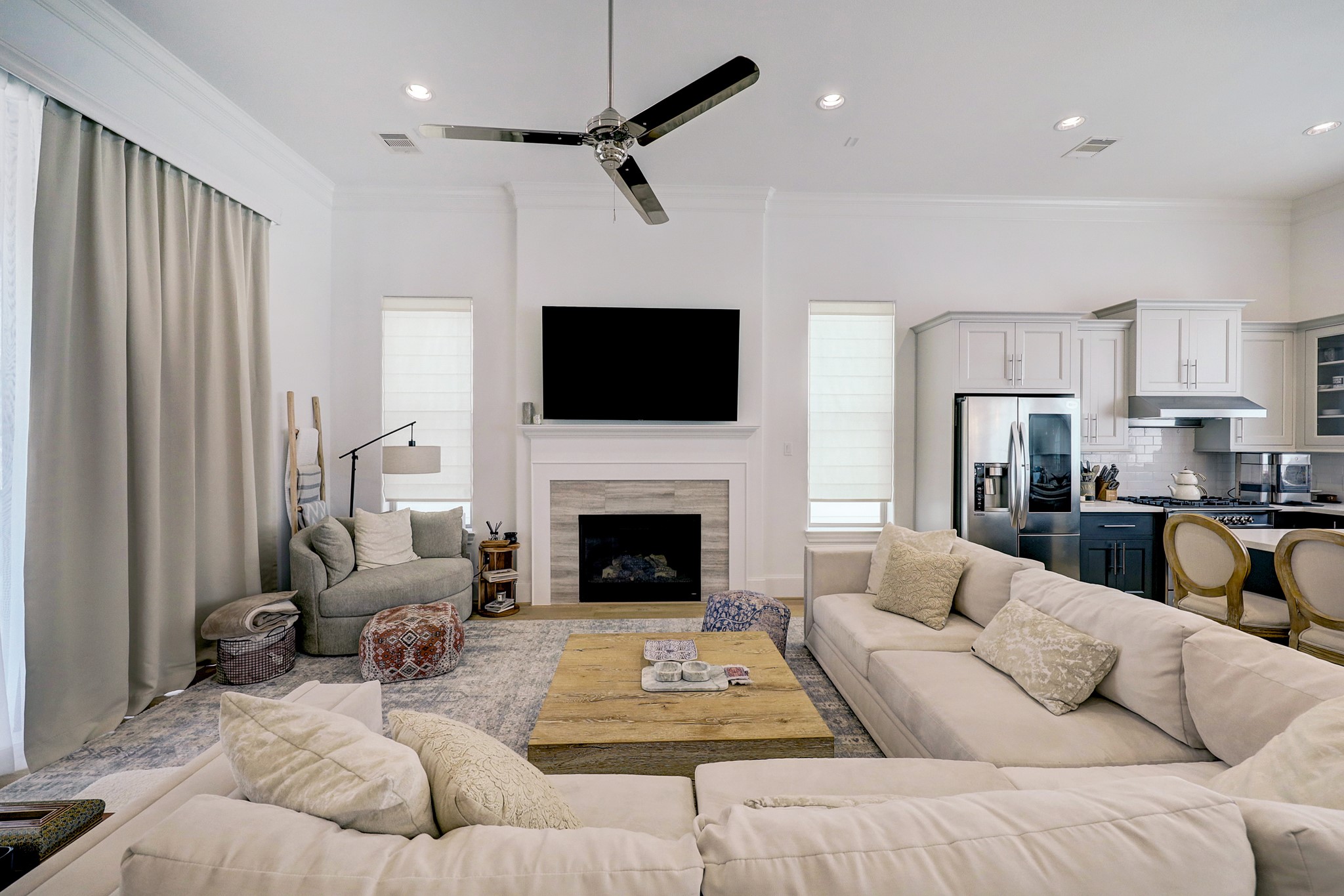 10923 Grove Tree Lane Property Photo 6