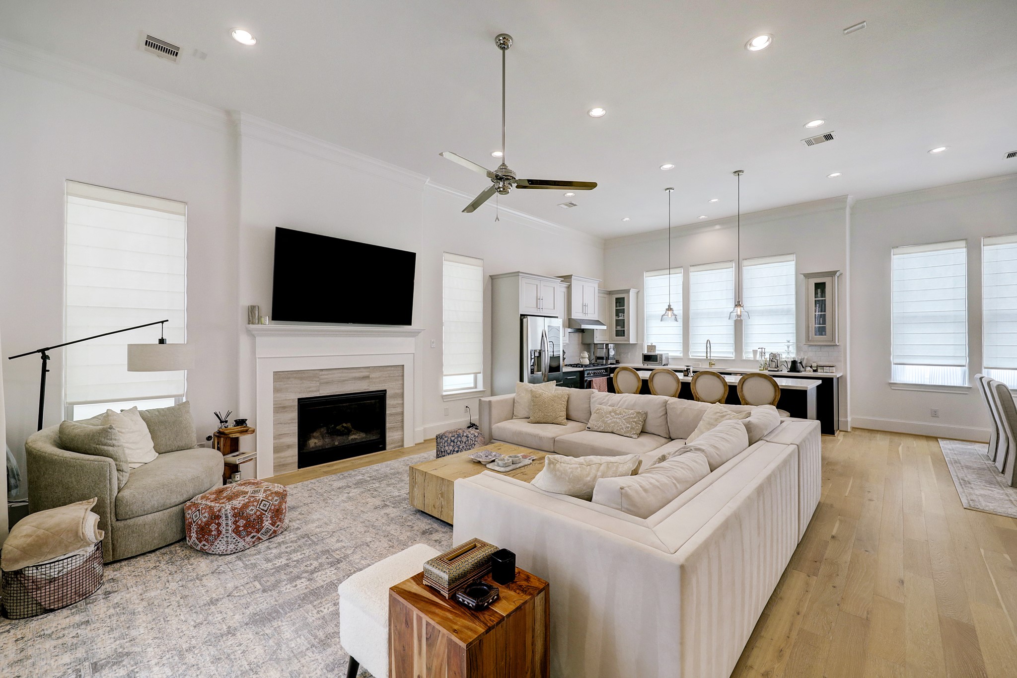 10923 Grove Tree Lane Property Photo 8