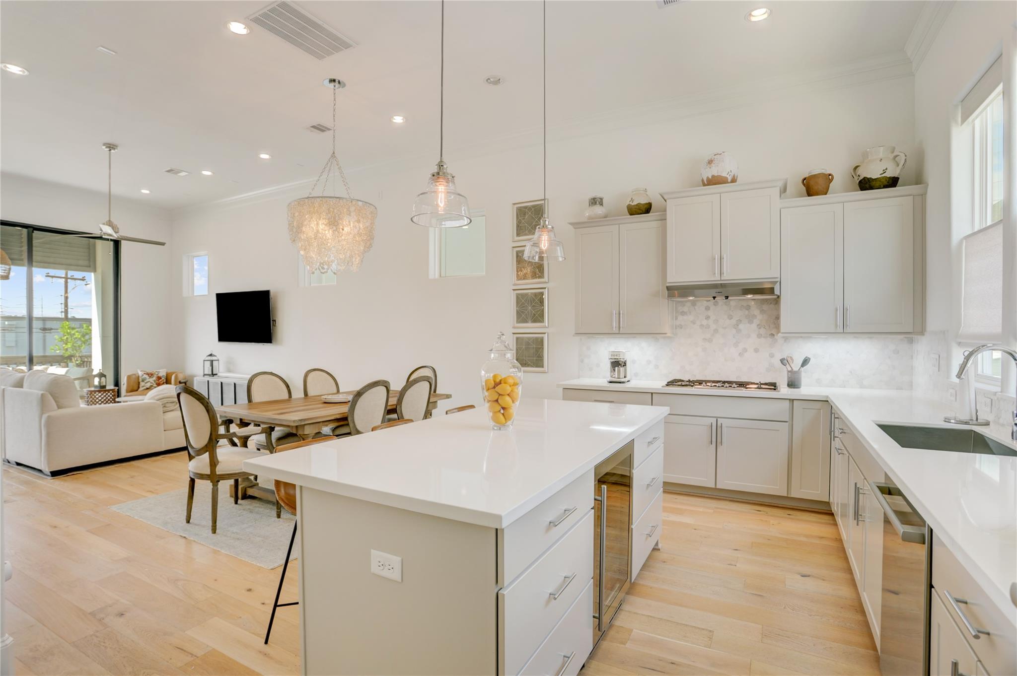 3317 W 11th Street, Houston Tx 77008 Property Photo 13