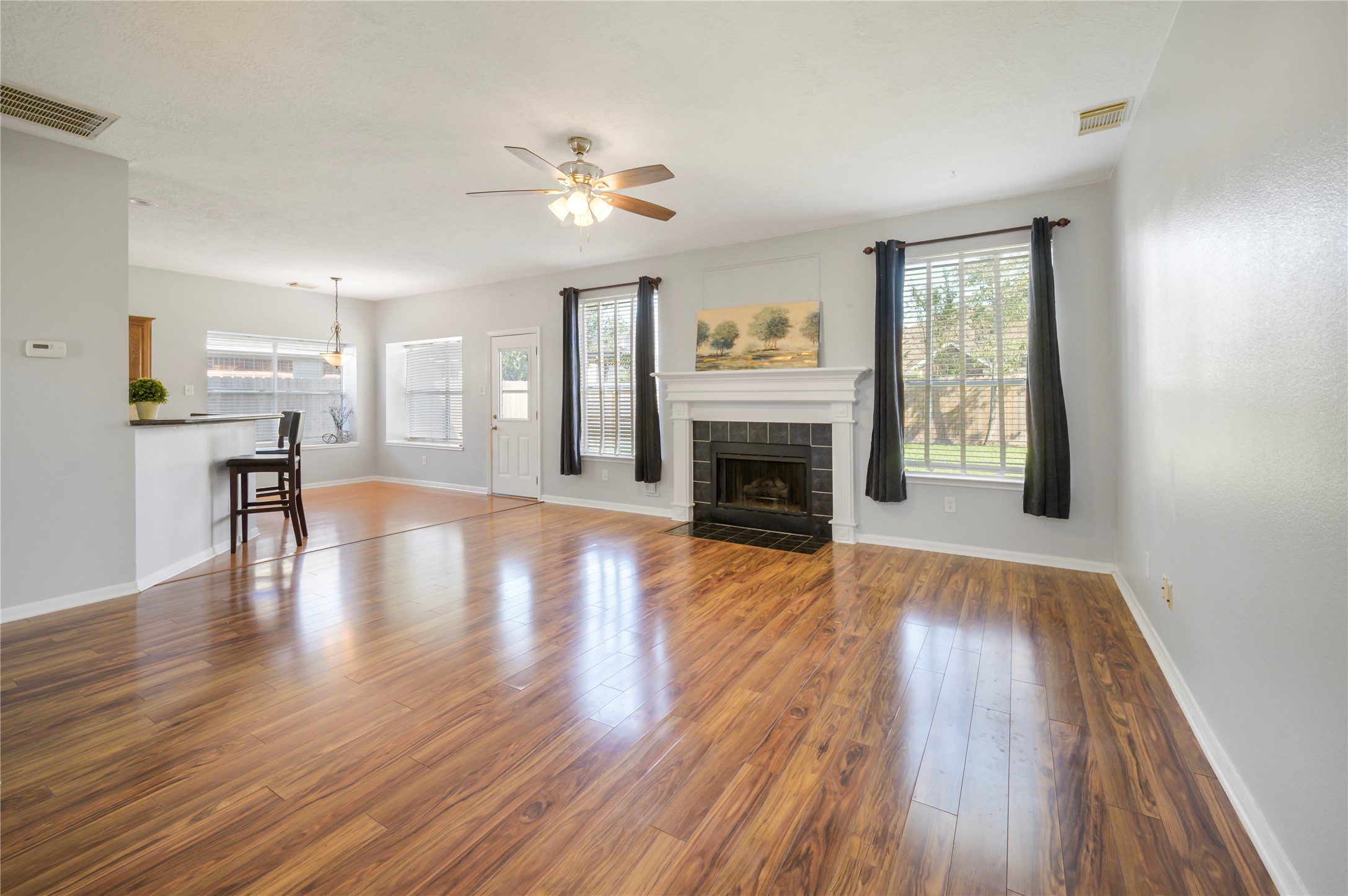 4335 Alysheba Lane Property Photo 11