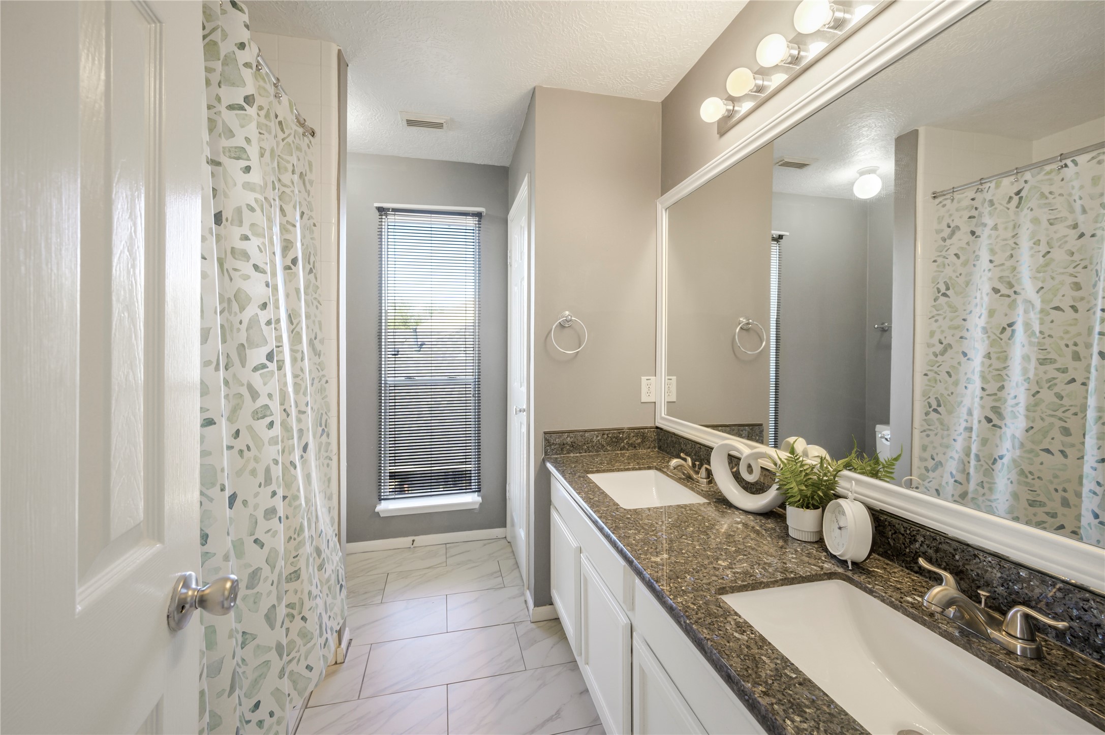 4335 Alysheba Lane Property Photo 35