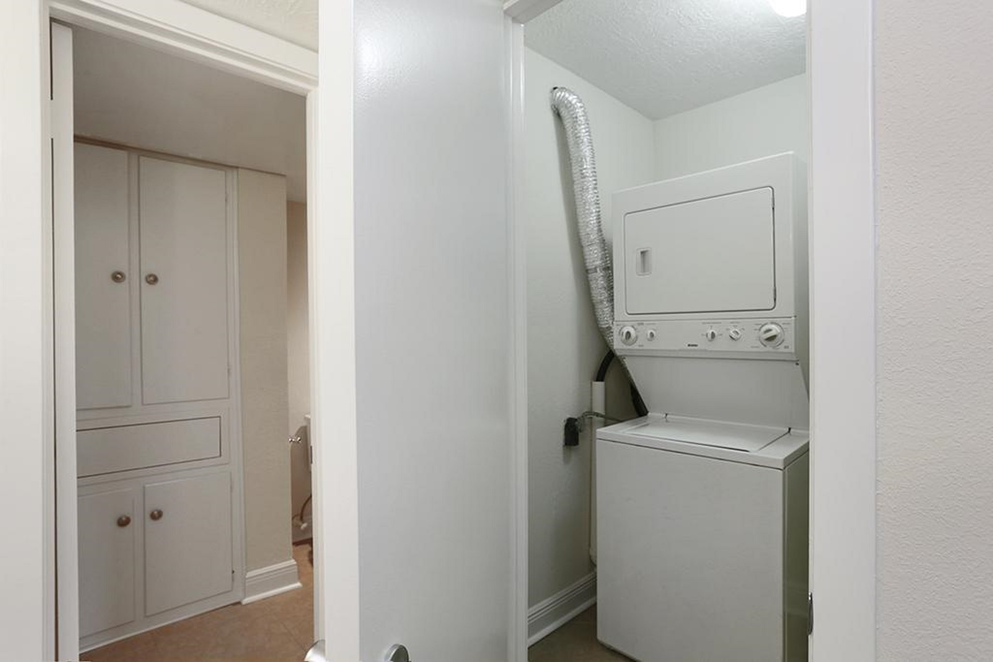 3300 Yorktown Street 19 Property Photo 7