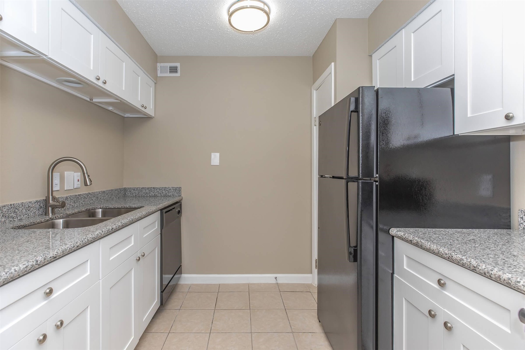 9707 N Timberside Drive 2 Property Photo 11