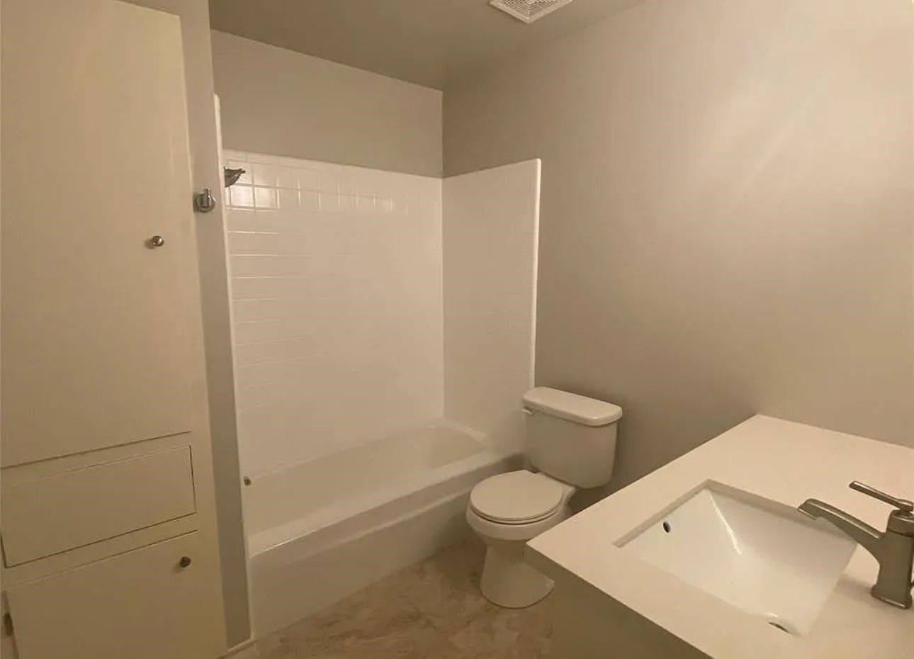 102 Mulberry Street Property Photo 6