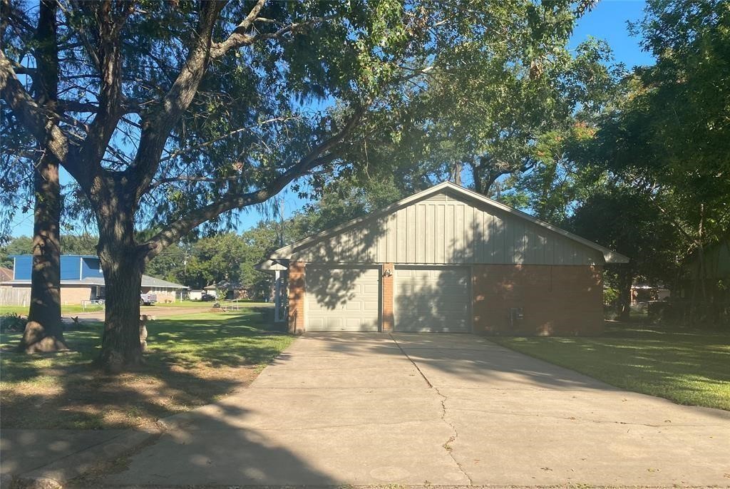 102 Mulberry Street Property Photo 12