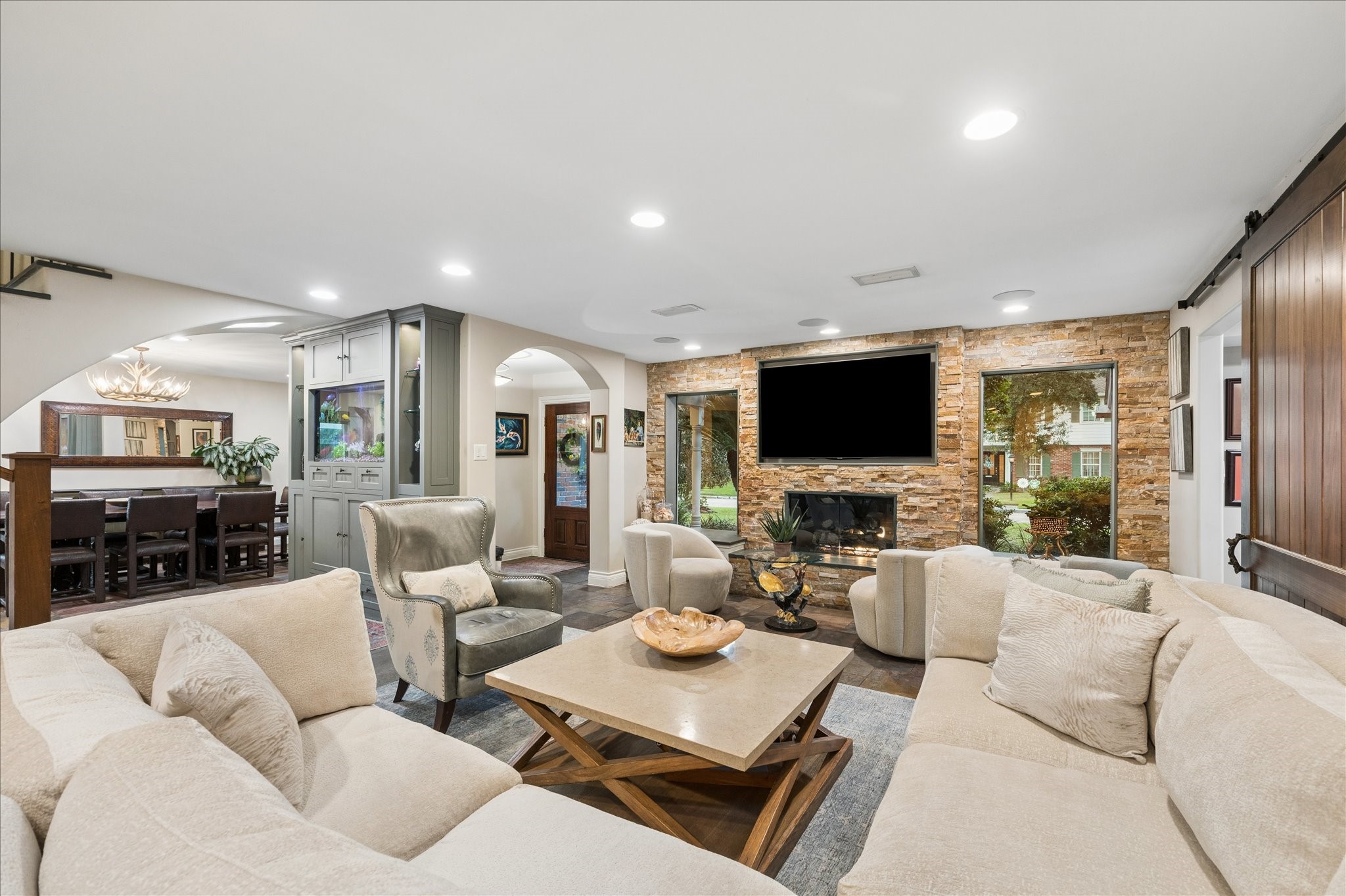 13723 Taylorcrest Road Property Photo 11