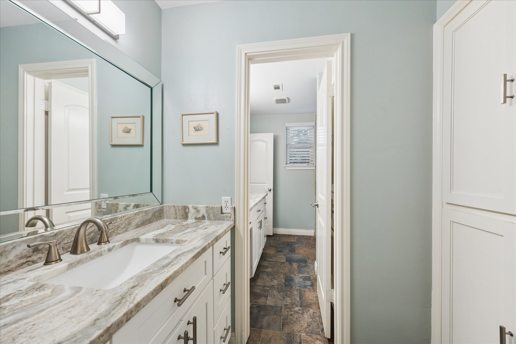 13723 Taylorcrest Road Property Photo 24
