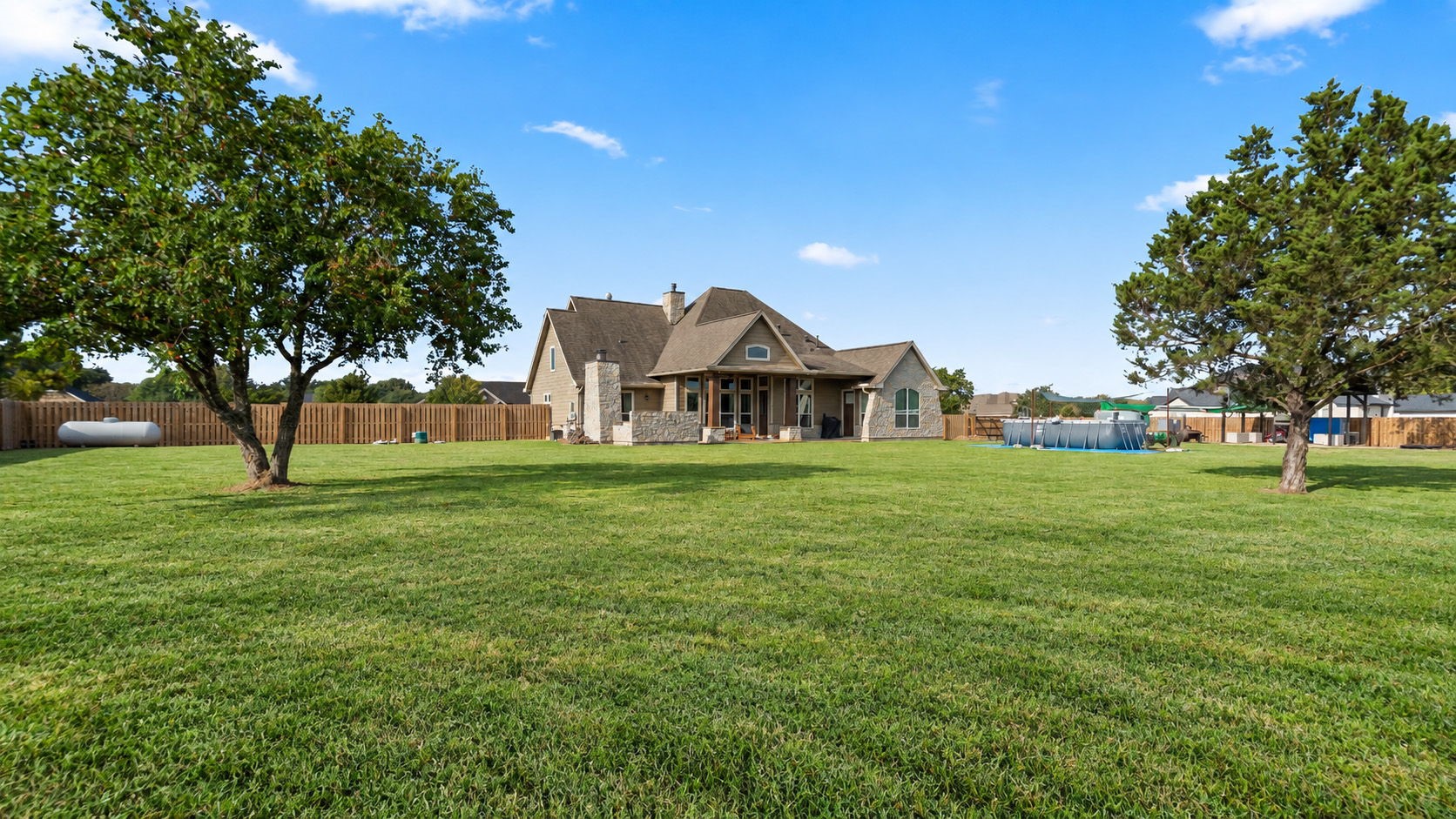2210 Blue Jay Way Property Photo 30