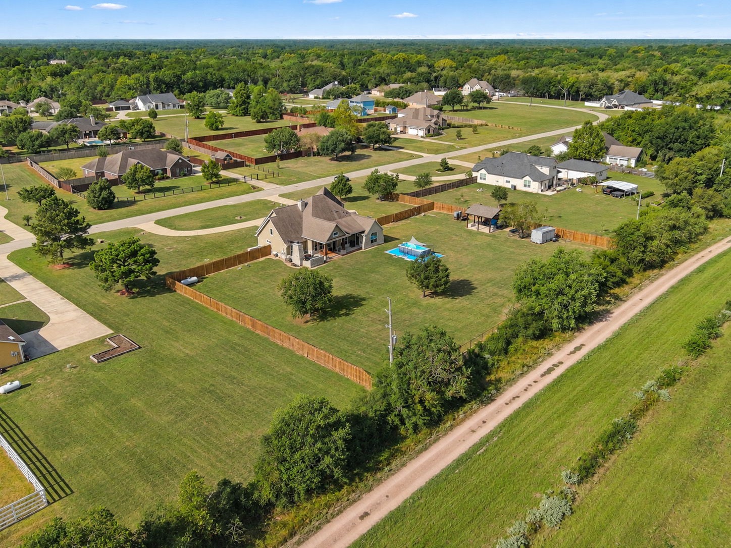 2210 Blue Jay Way Property Photo 40