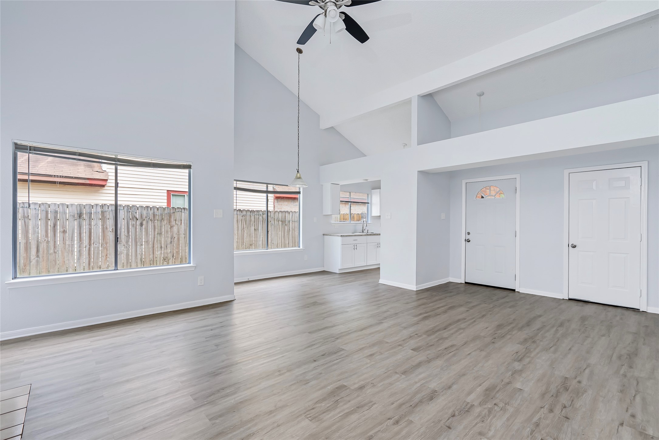 2527 Silver Trumpet Drive Property Photo 8