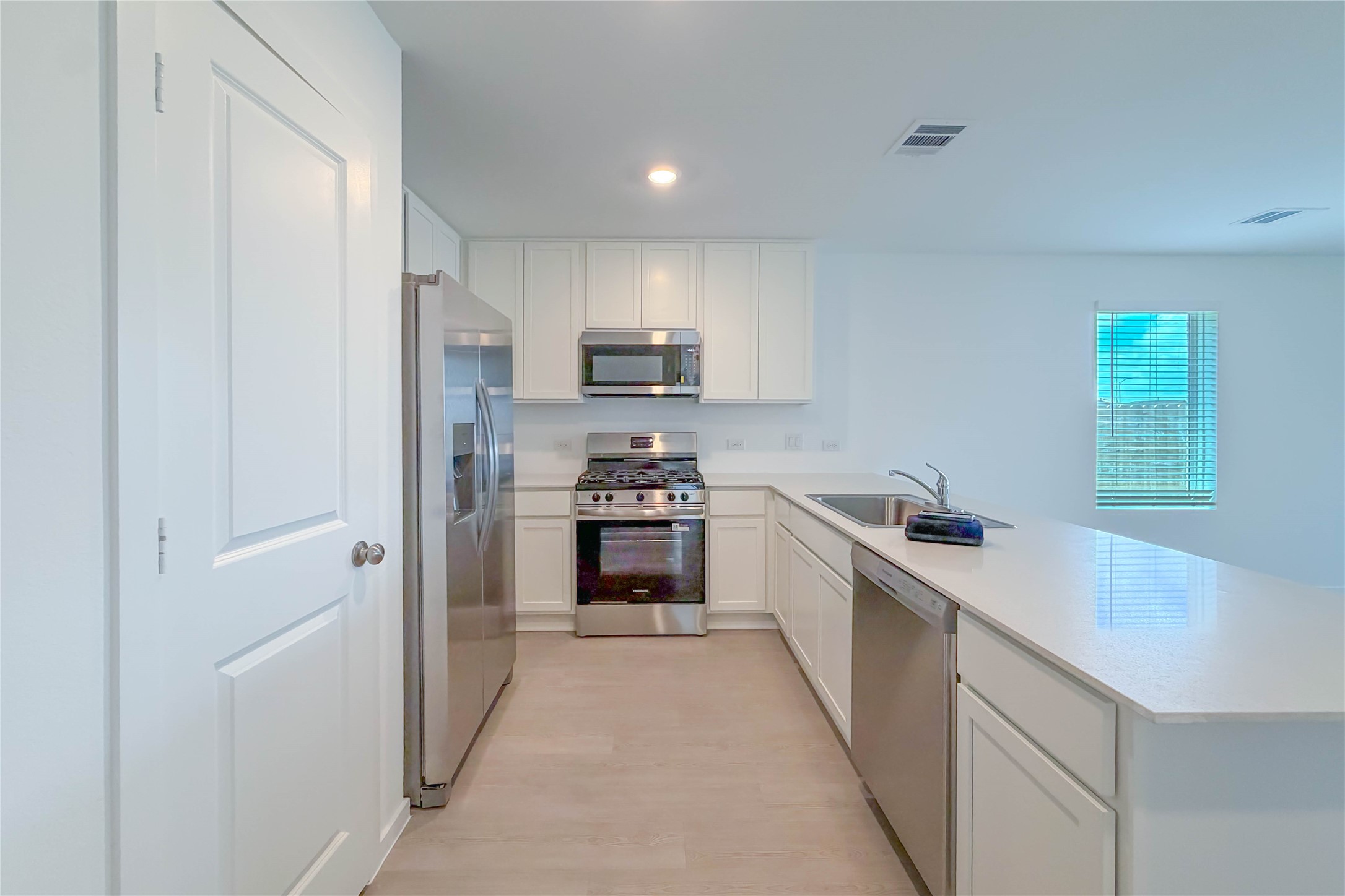 3005 Highbank Drive Property Photo 18