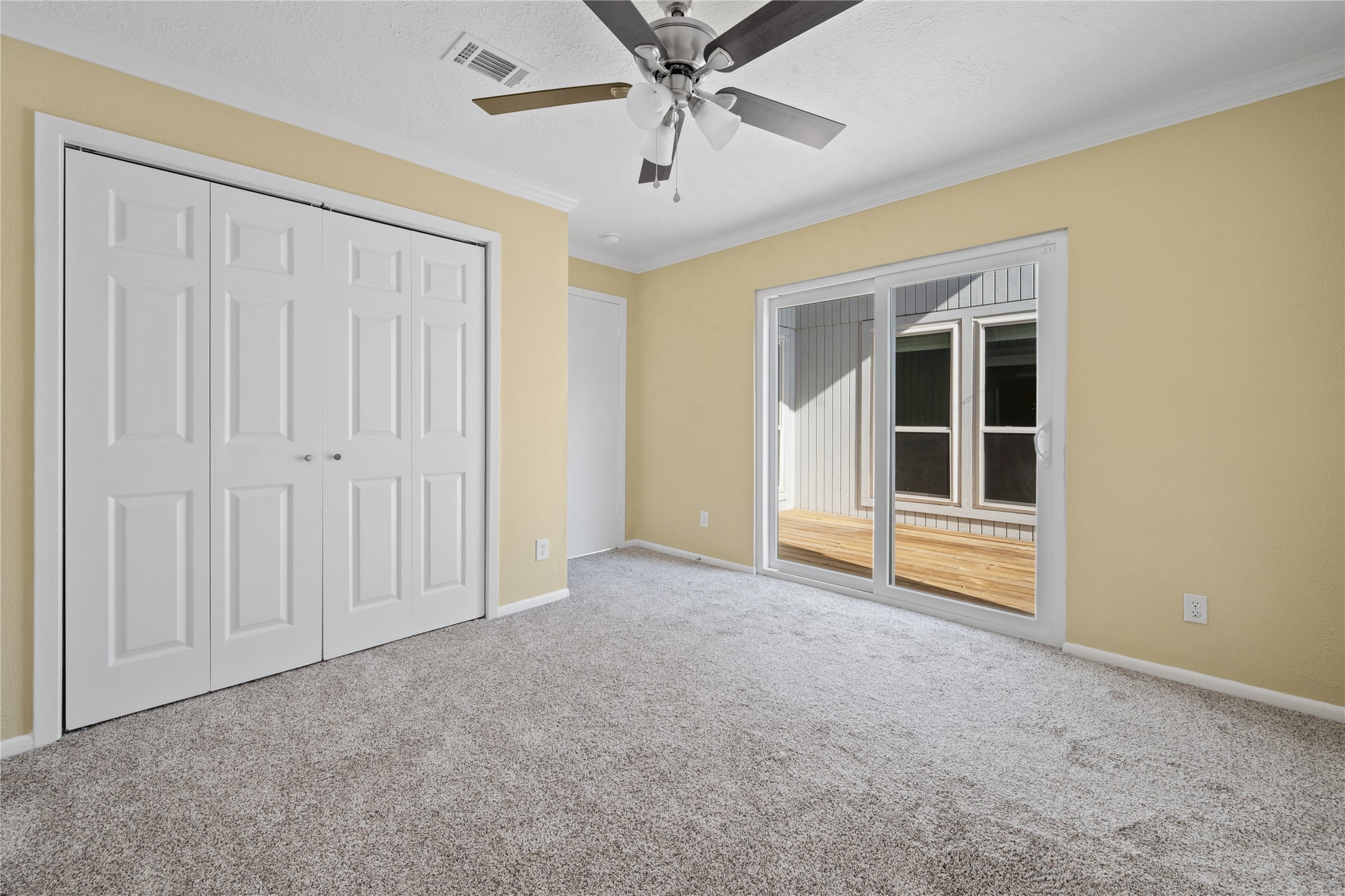 5050 Spring Forest Drive Property Photo 16