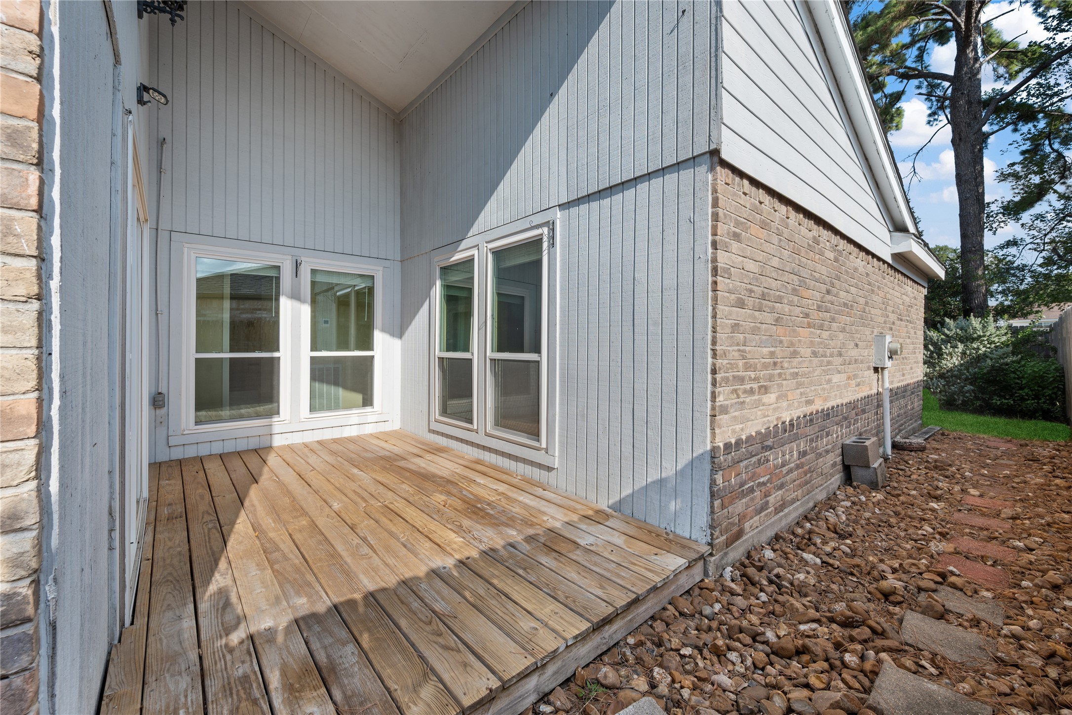 5050 Spring Forest Drive Property Photo 20