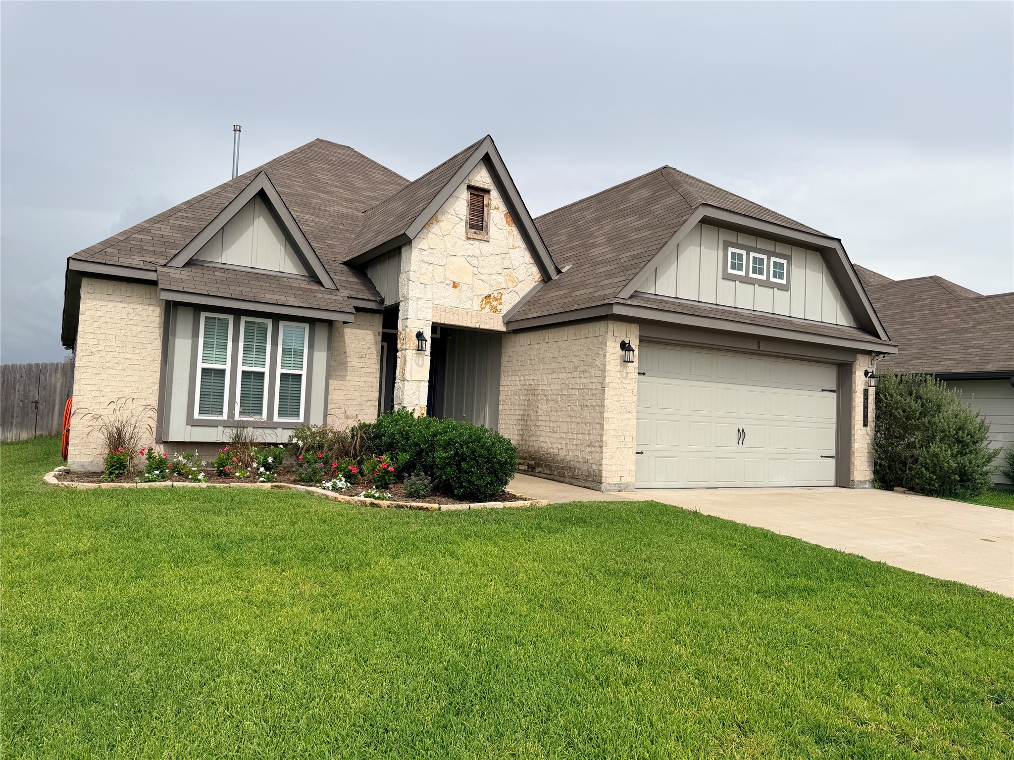 2079 Muscadine Trail Property Photo 1